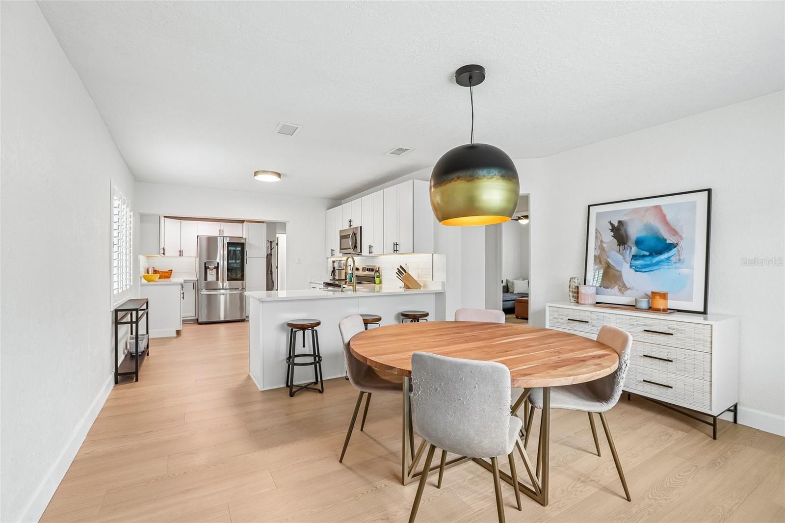 3525 W PAUL AVE — photo 11