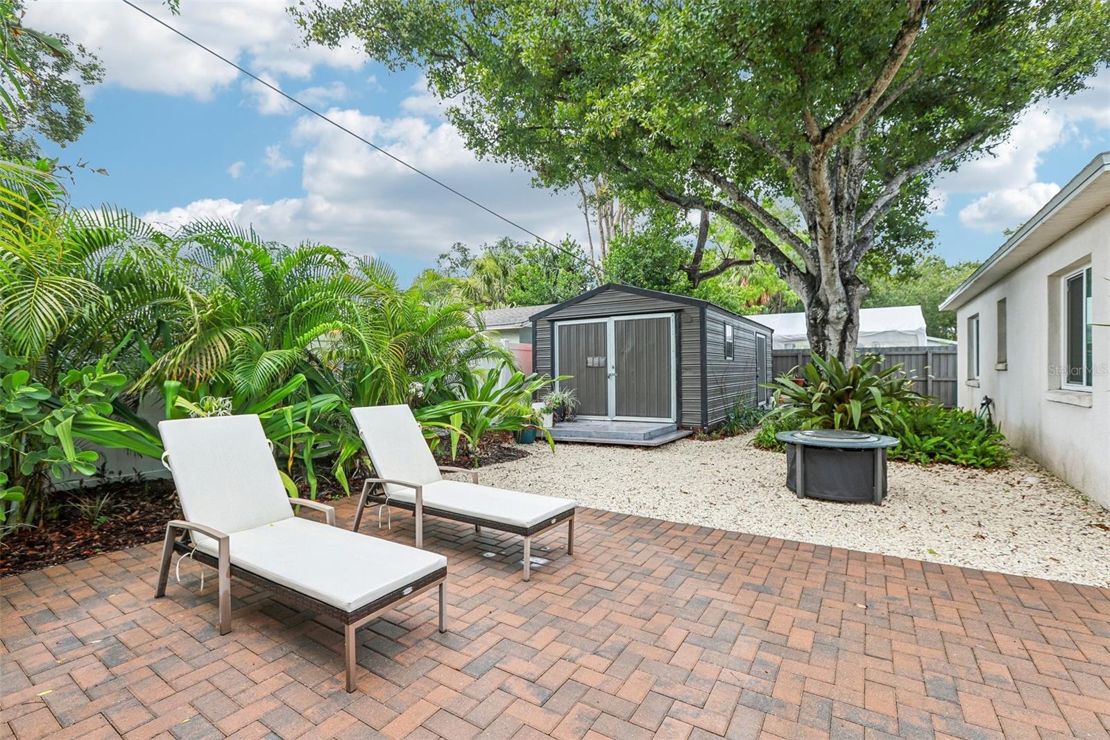 3525 W PAUL AVE — photo 43