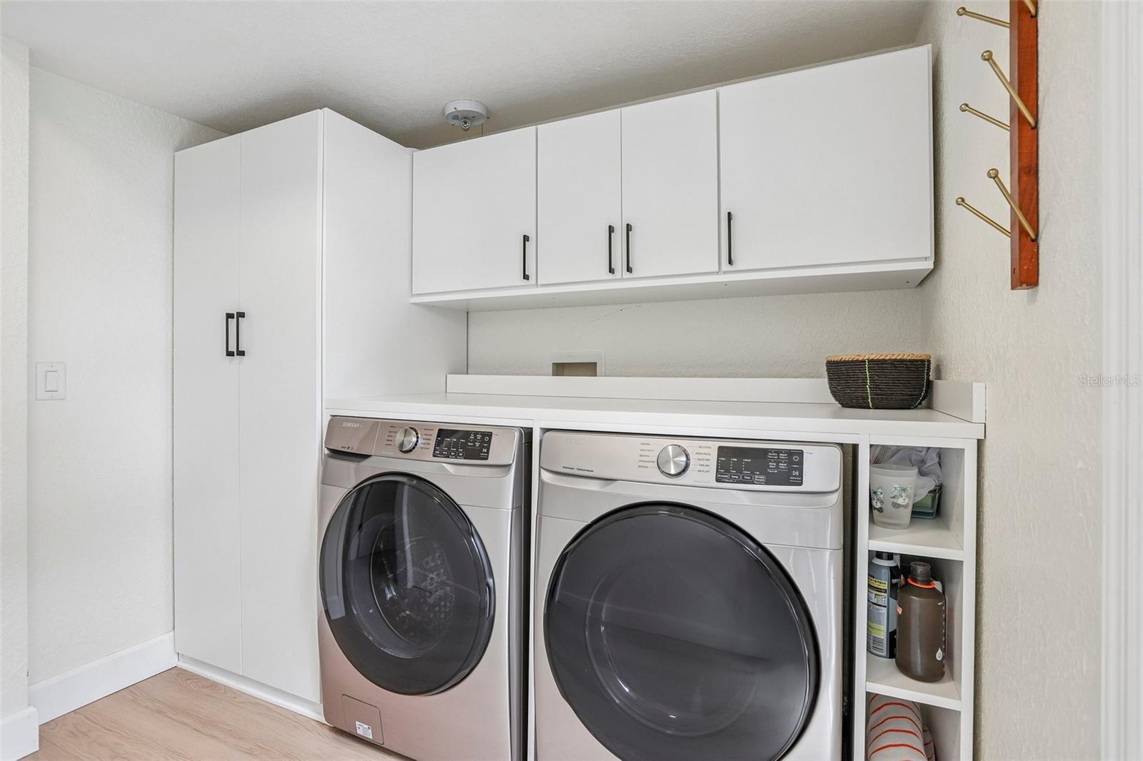 3525 W PAUL AVE — photo 31
