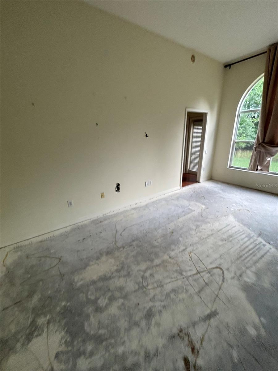 5141 SILVER CHARM TER — photo 9
