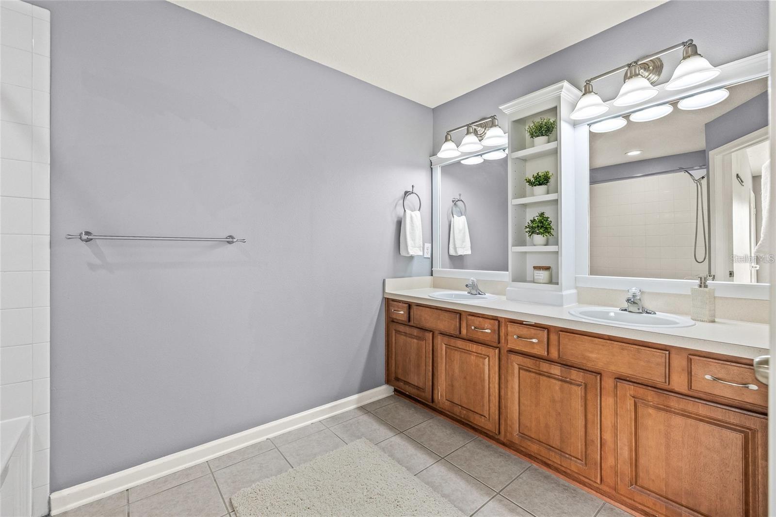 4879 POND RIDGE DR — photo 27