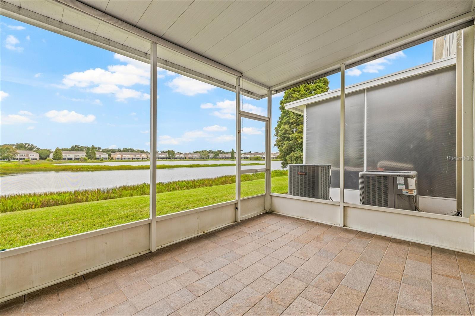 4879 POND RIDGE DR — photo 37