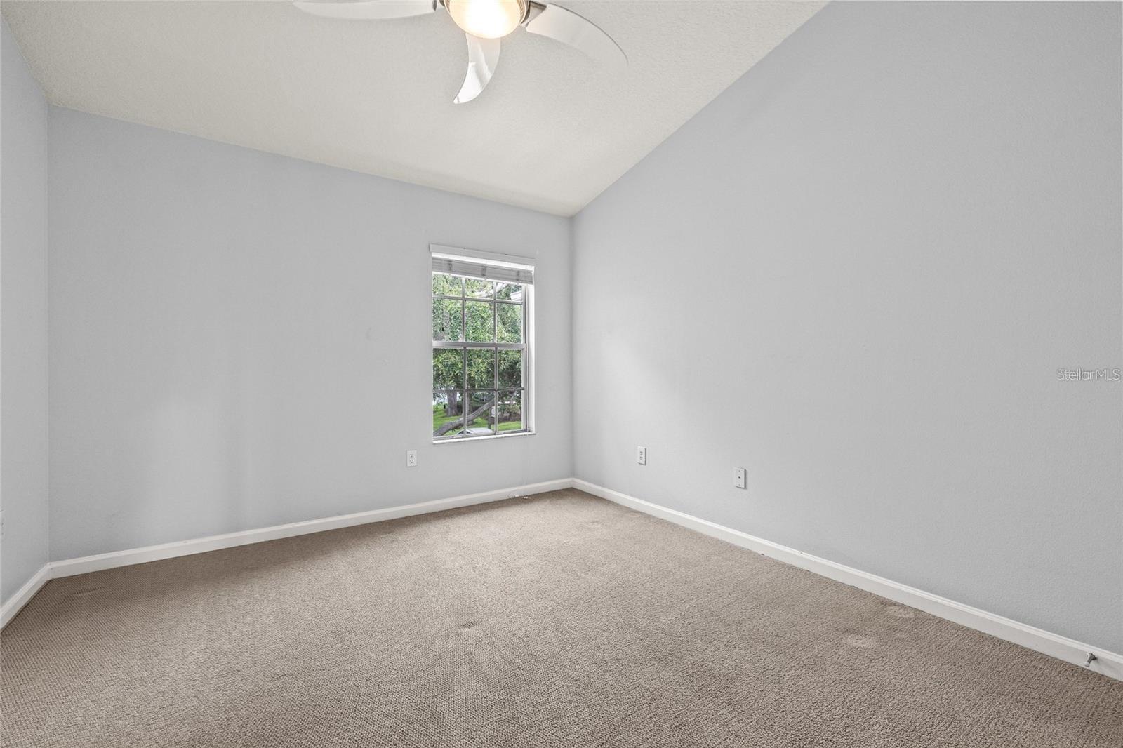 4879 POND RIDGE DR — photo 30