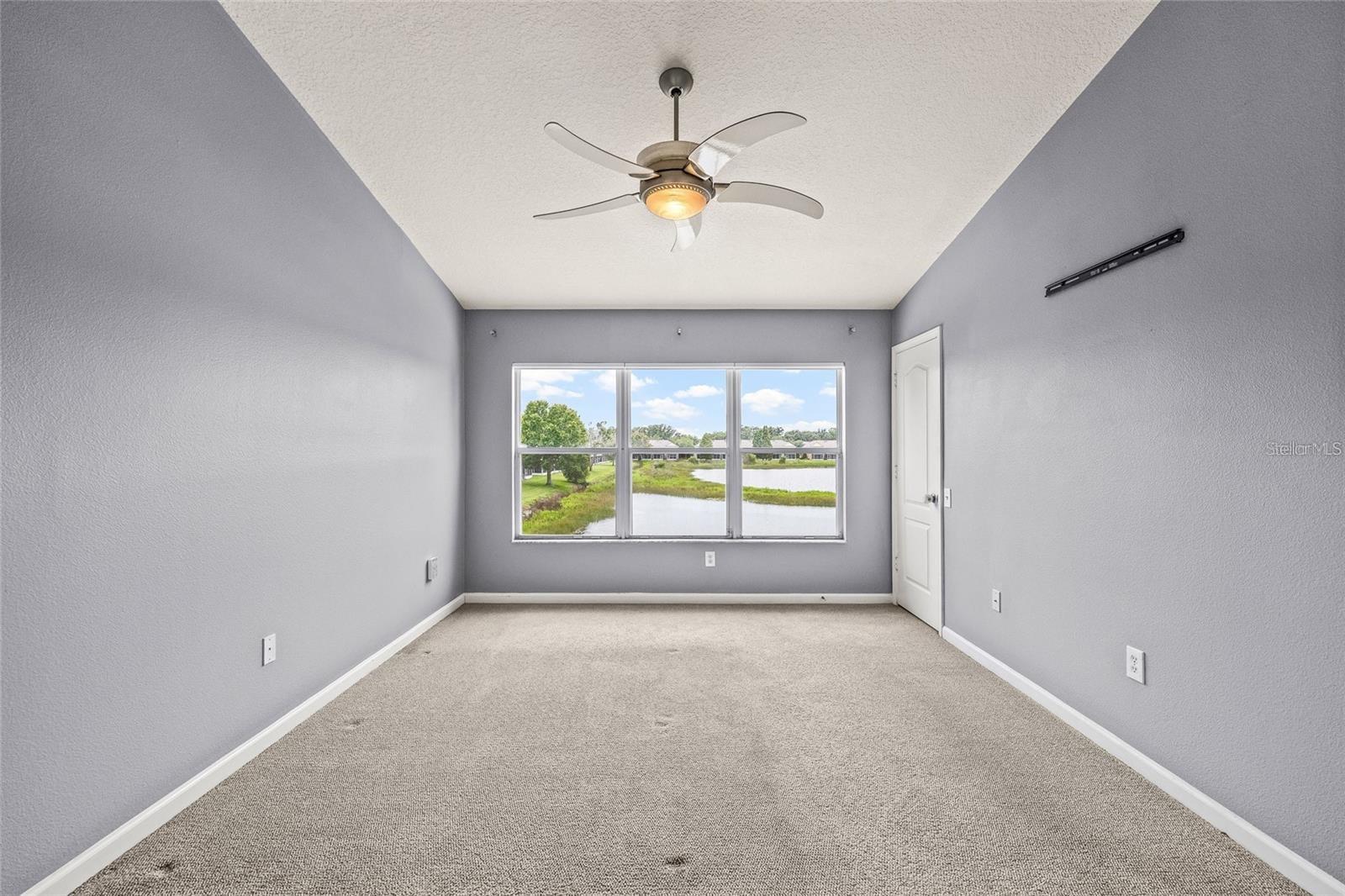 4879 POND RIDGE DR — photo 24