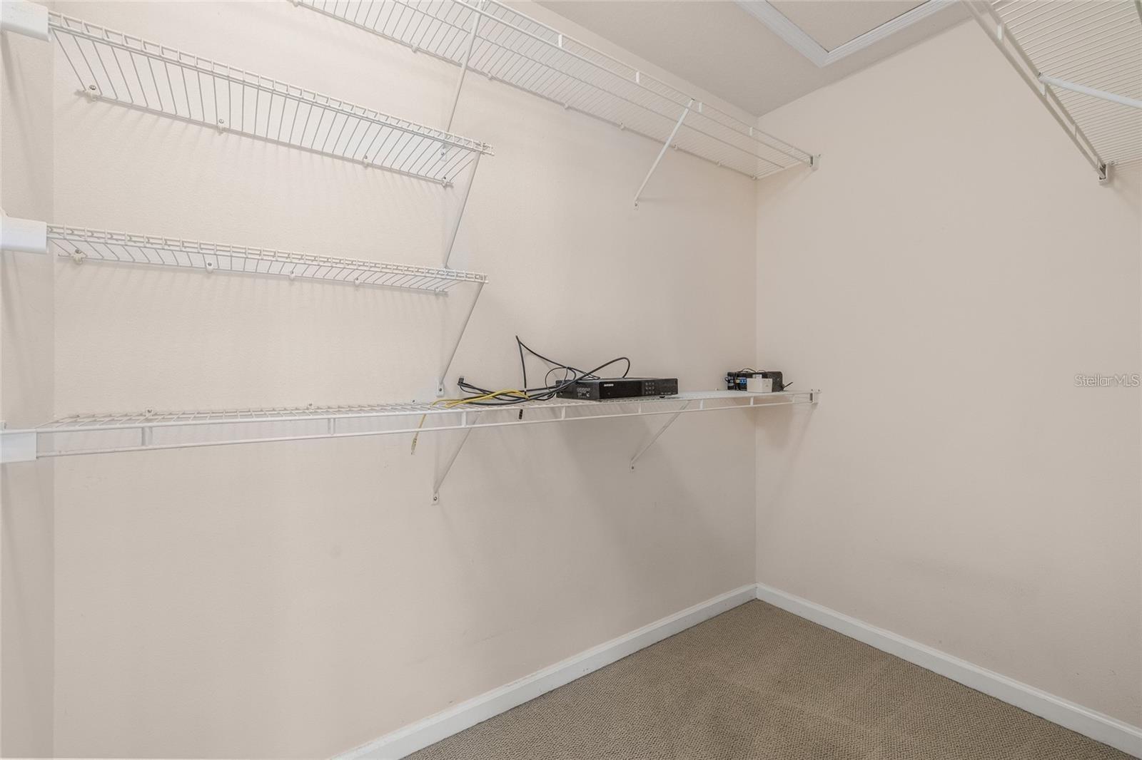 4879 POND RIDGE DR — photo 29