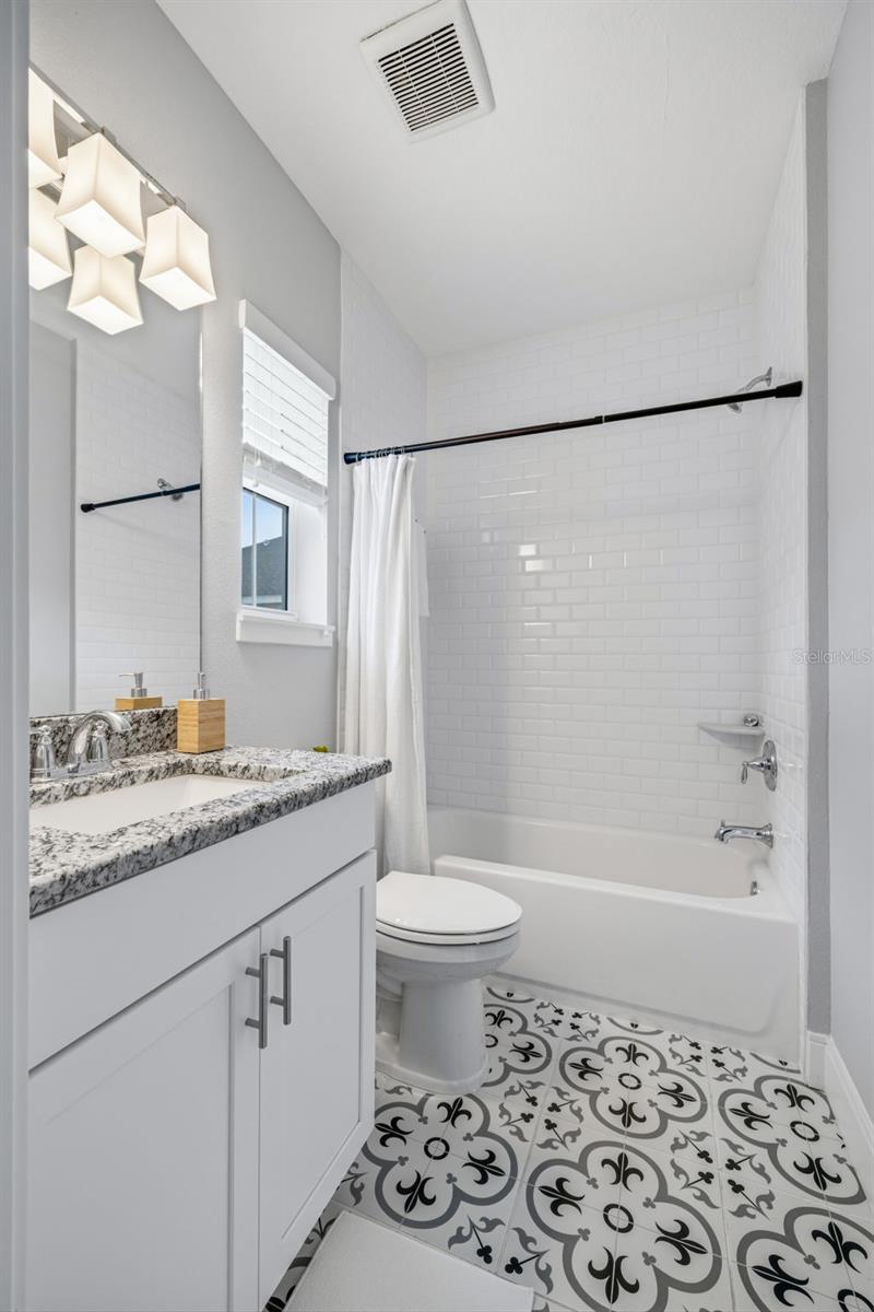 6621 S MANHATTAN AVE #2 — photo 20