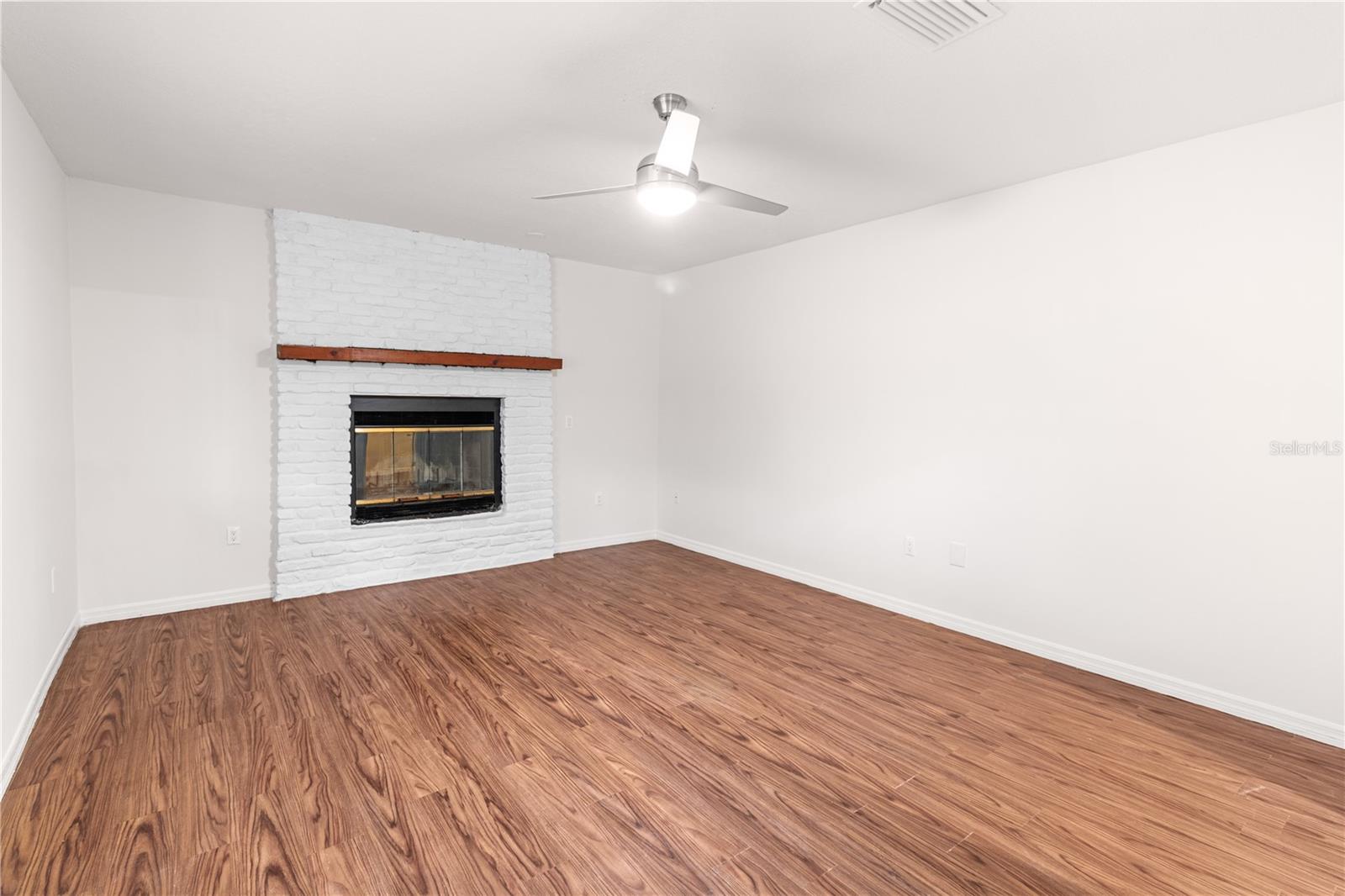 5011 LEON DR — photo 12