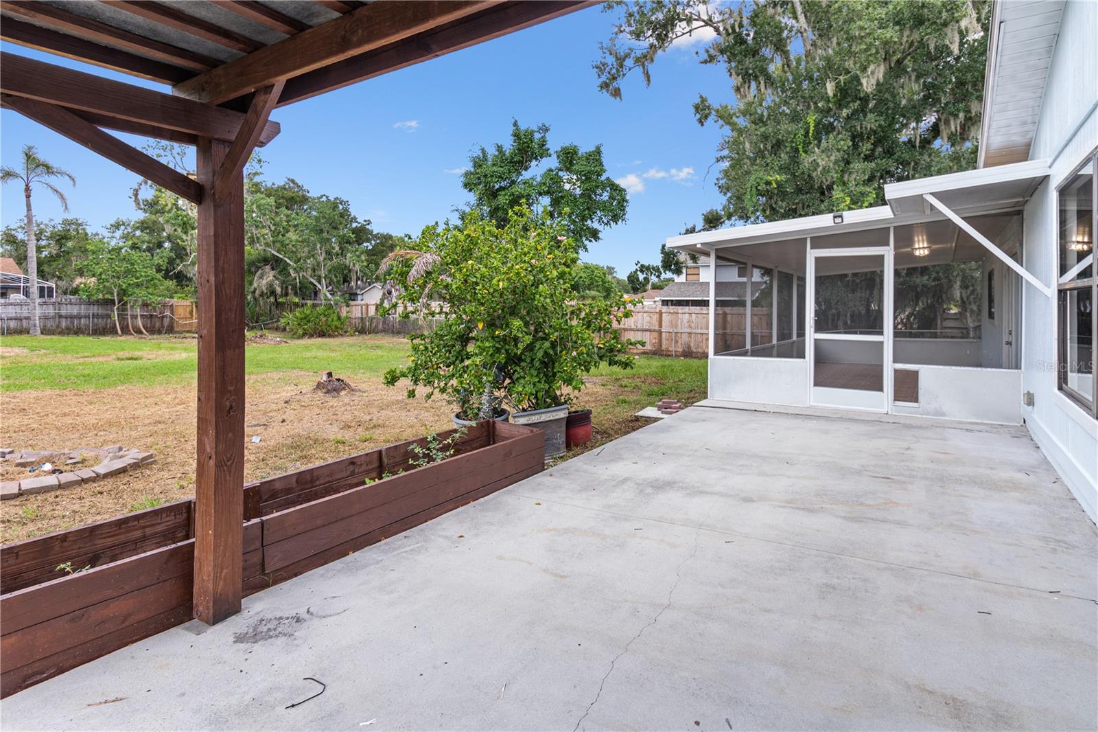 5011 LEON DR — photo 26