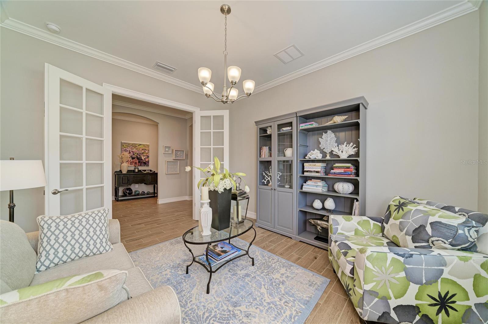 289 VILLORESI BLVD — photo 44