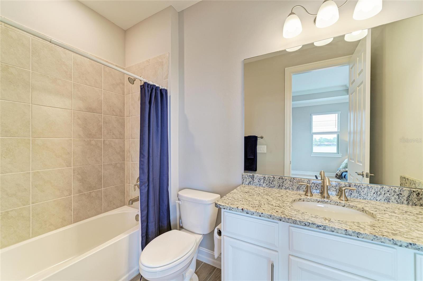 289 VILLORESI BLVD — photo 56