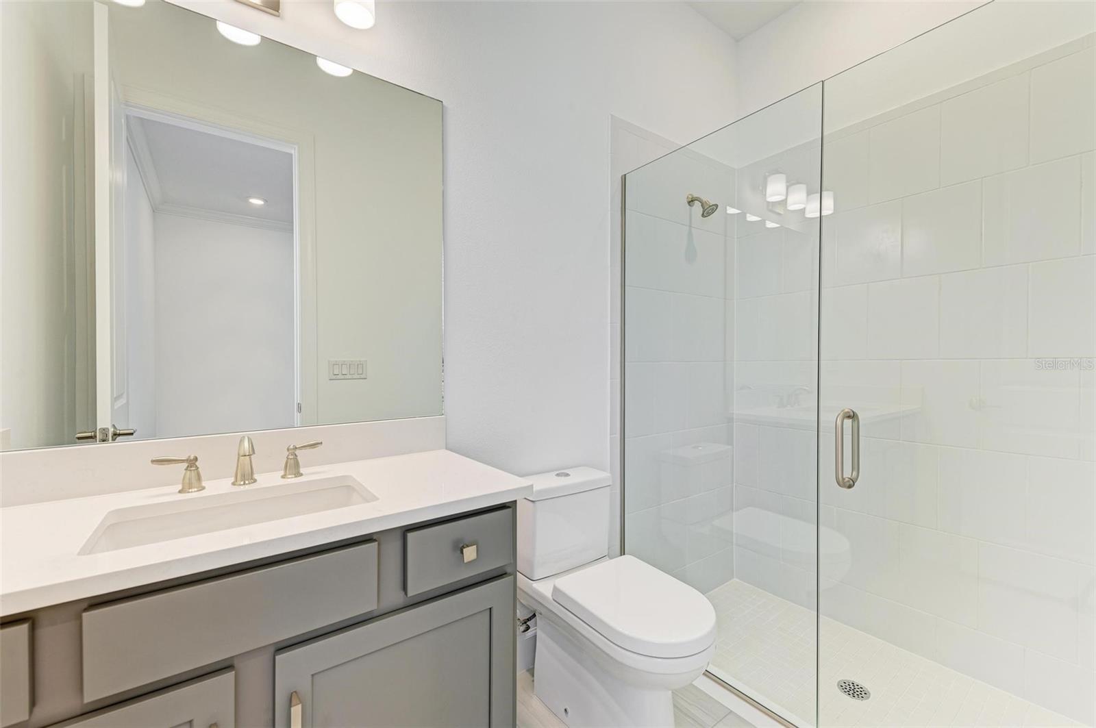 16403 UMBRIA PL — photo 39