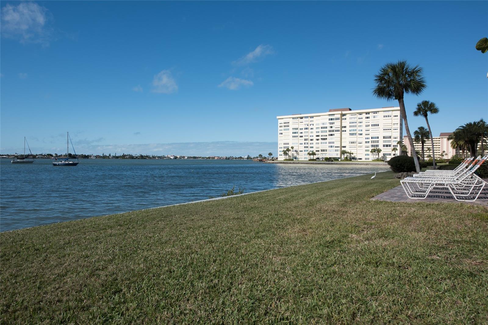 4575 COVE CIR #309 — photo 57