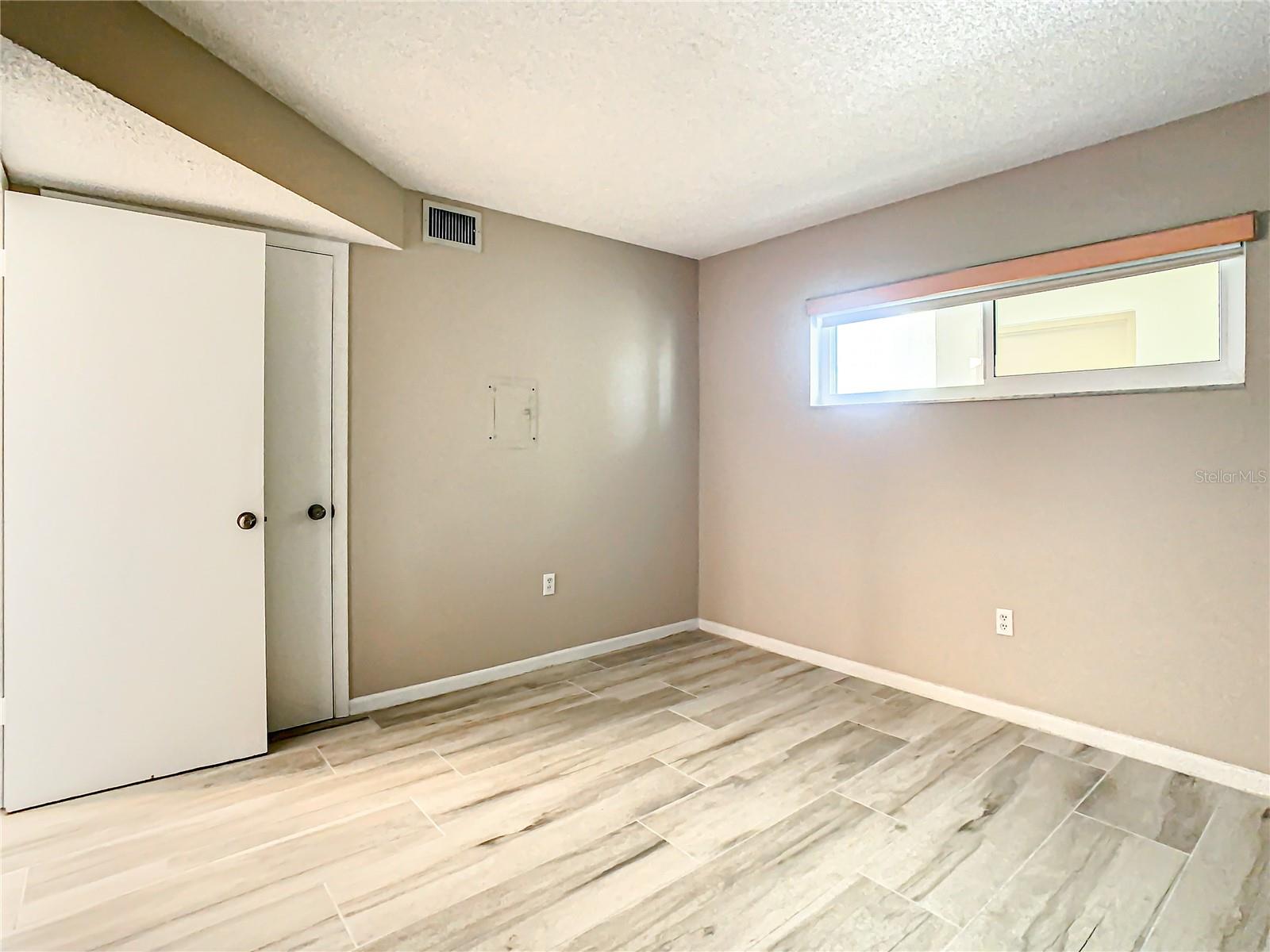 4575 COVE CIR #309 — photo 28