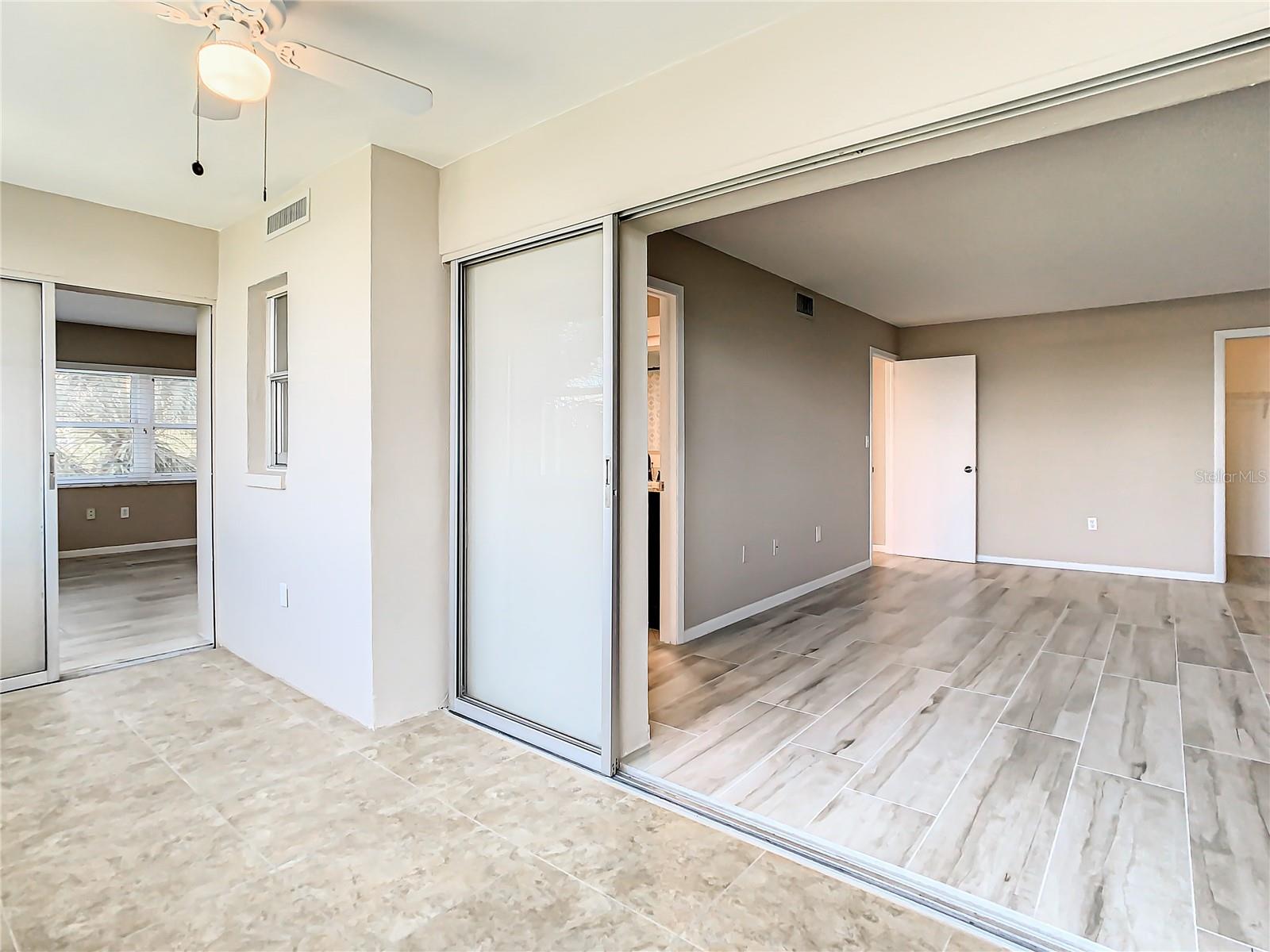 4575 COVE CIR #309 — photo 17
