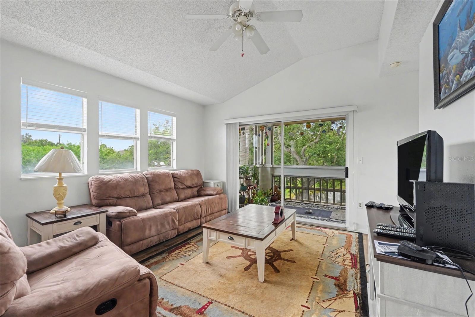 115 112TH AVE NE #726 — photo 8