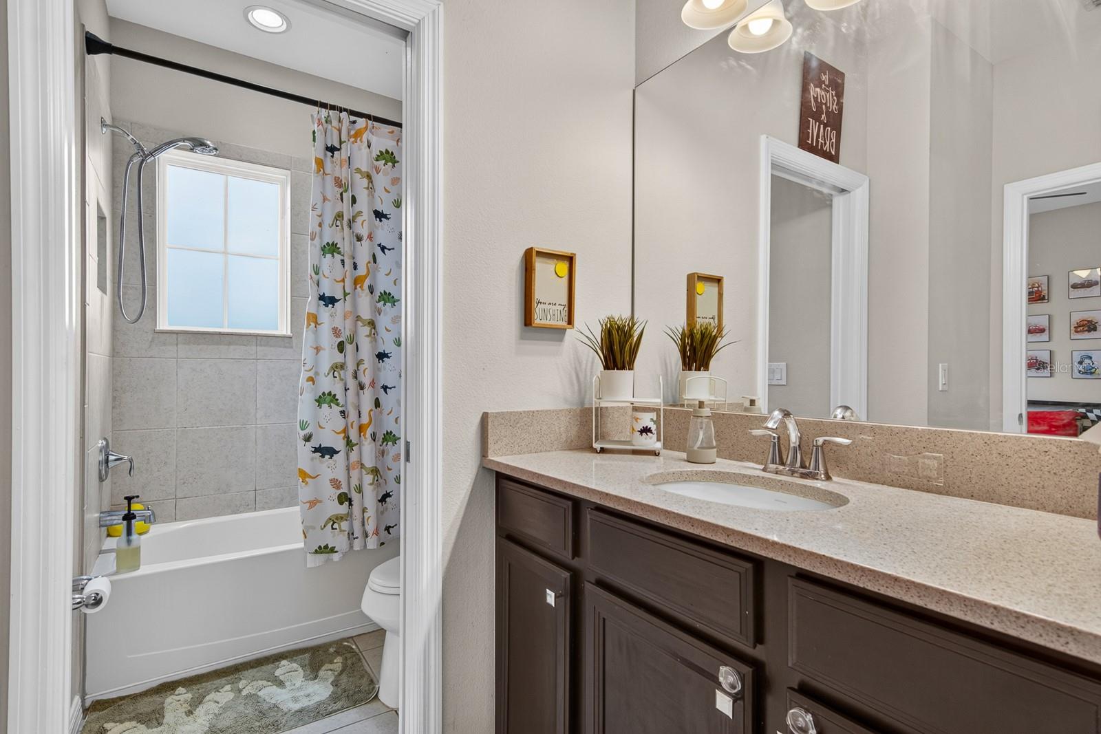6717 CITRUS CREEK LN — photo 21