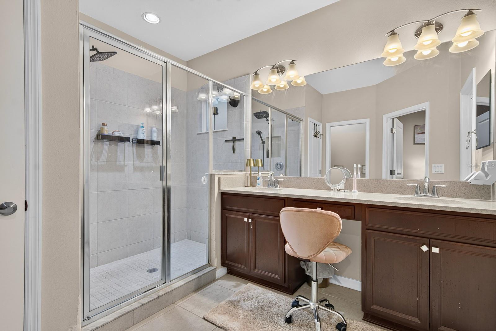 6717 CITRUS CREEK LN — photo 17