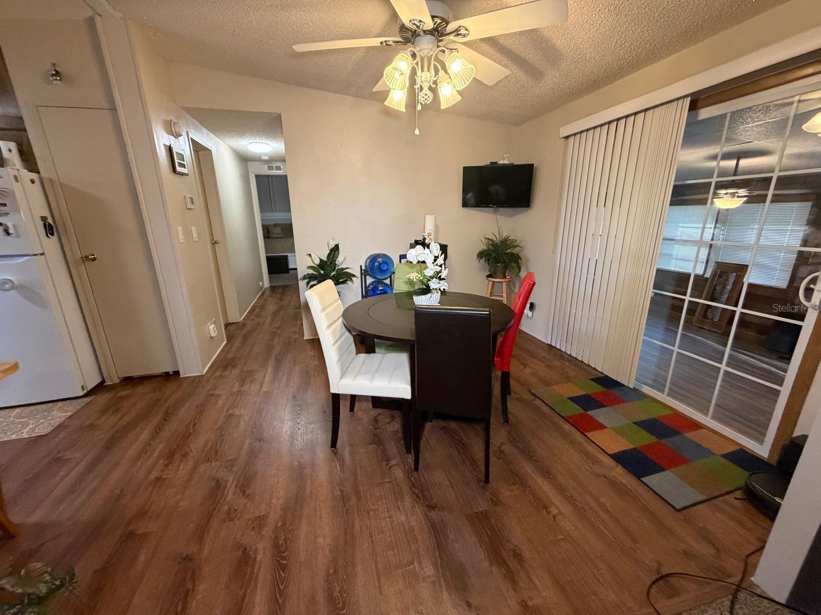 3937 CHRIS DR — photo 28