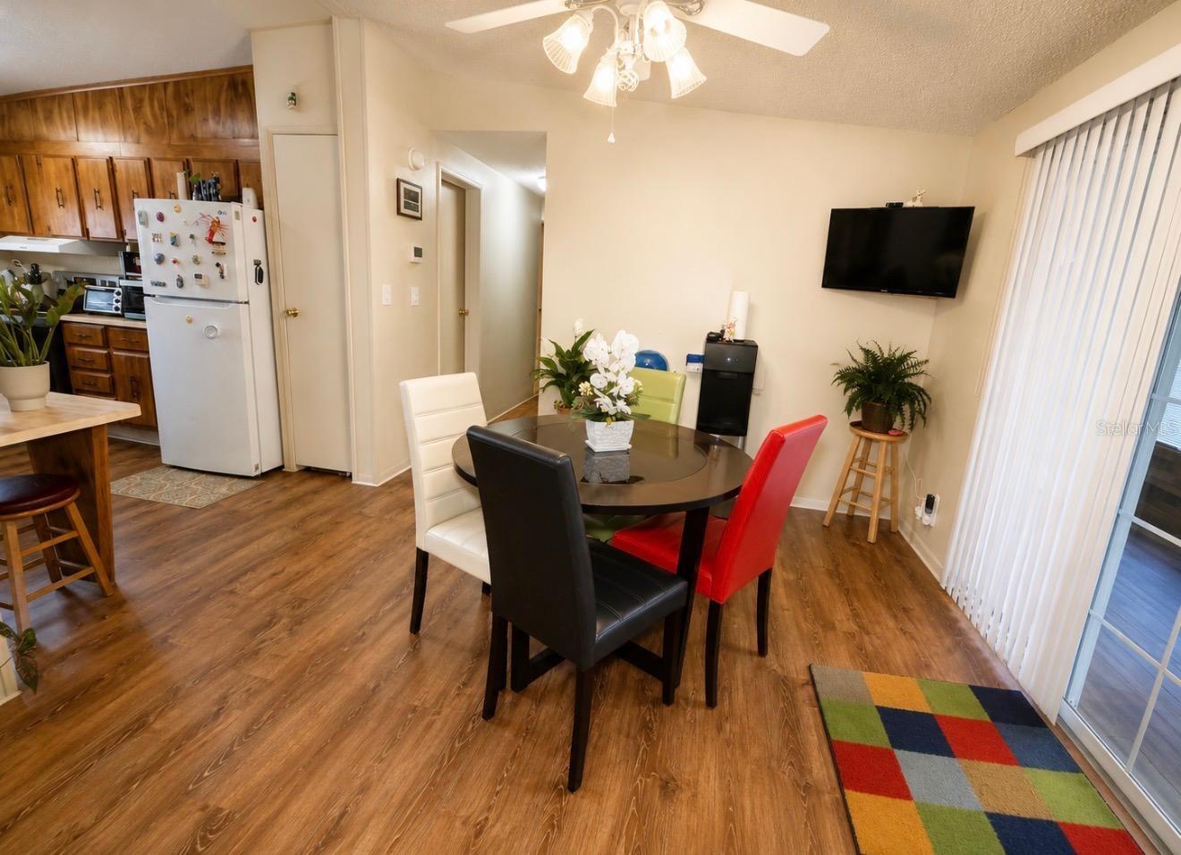 3937 CHRIS DR — photo 29