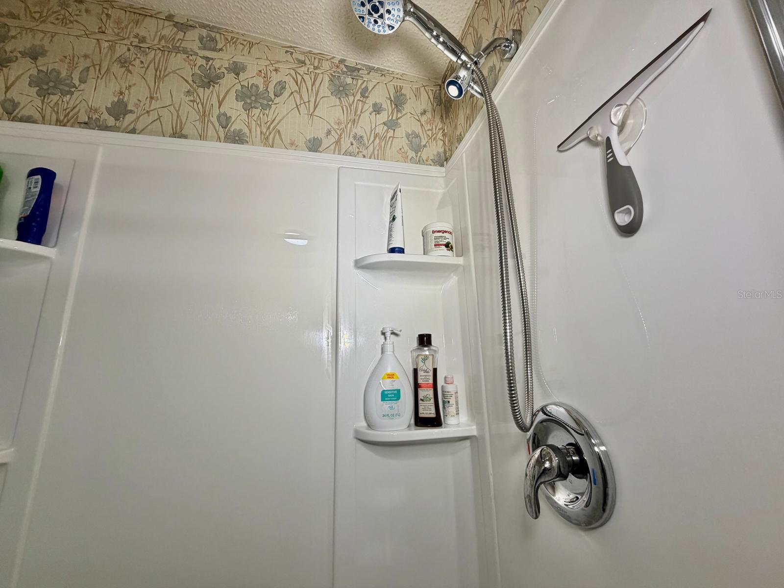 3937 CHRIS DR — photo 47