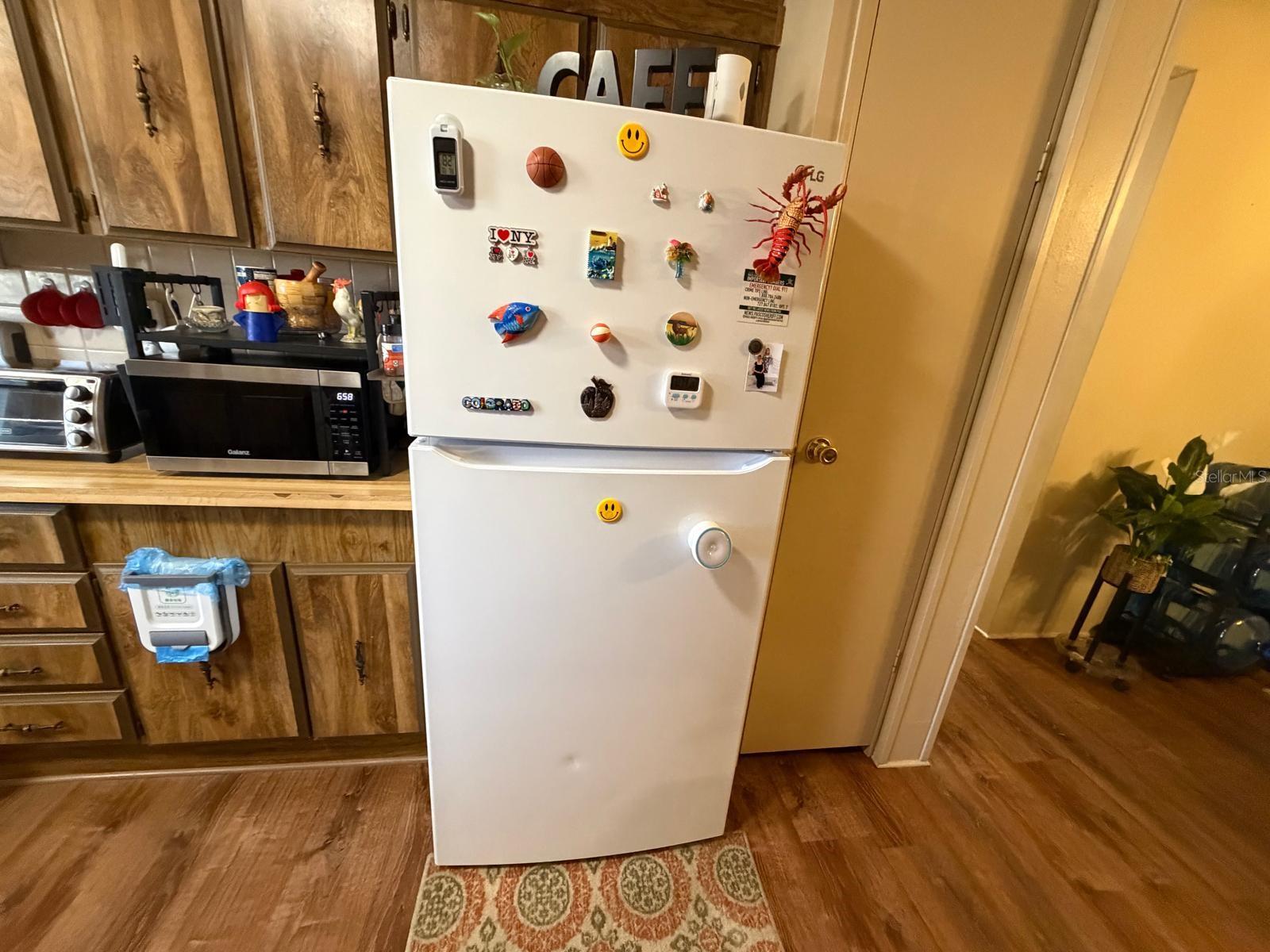 3937 CHRIS DR — photo 32