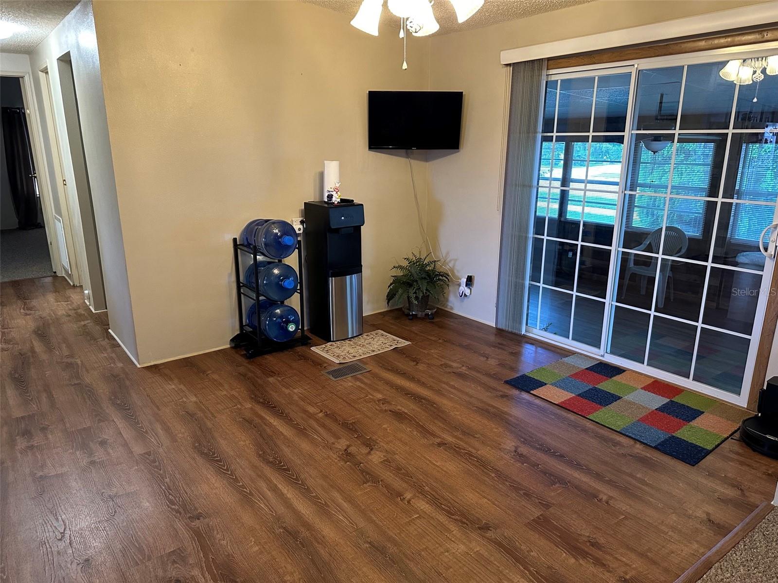 3937 CHRIS DR — photo 30