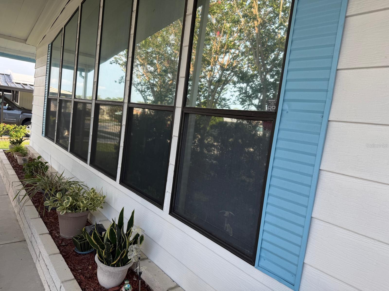 3937 CHRIS DR — photo 13