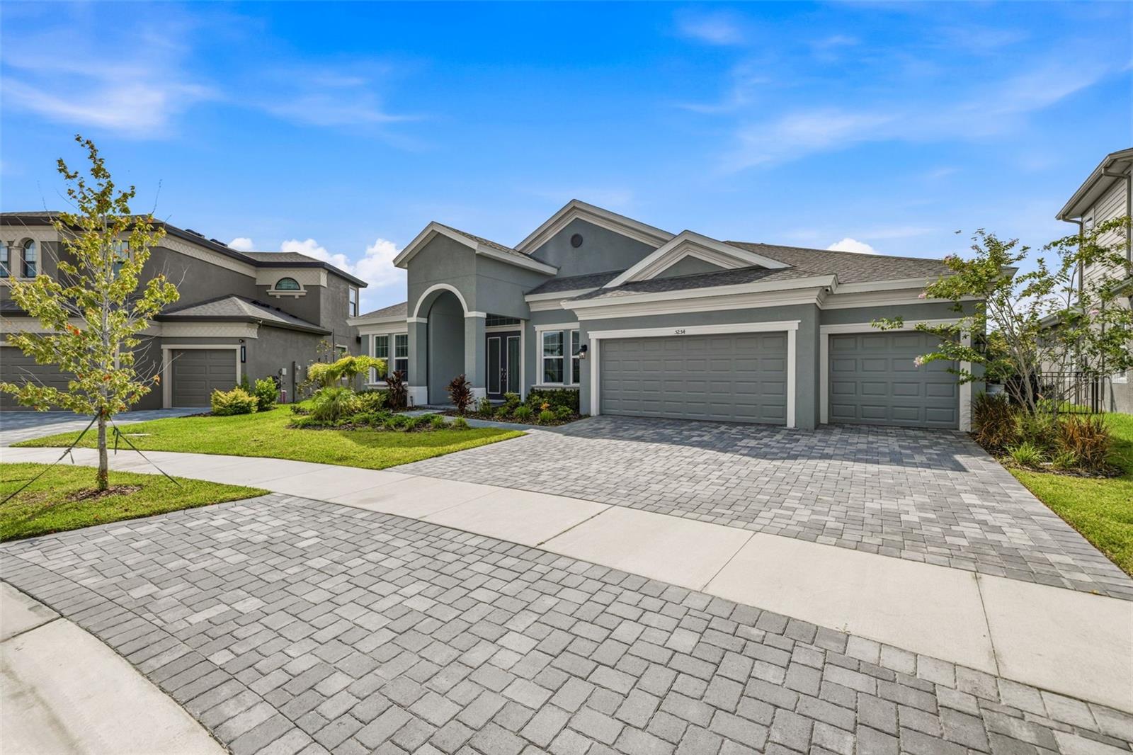 5254 WOLF CREEK DR — photo 3