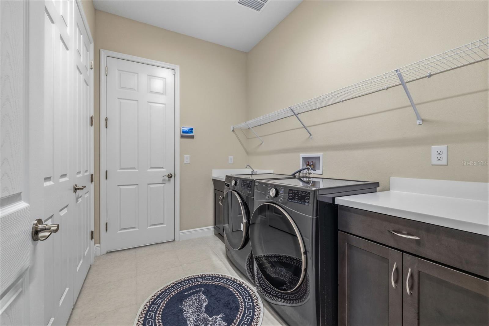 5254 WOLF CREEK DR — photo 44