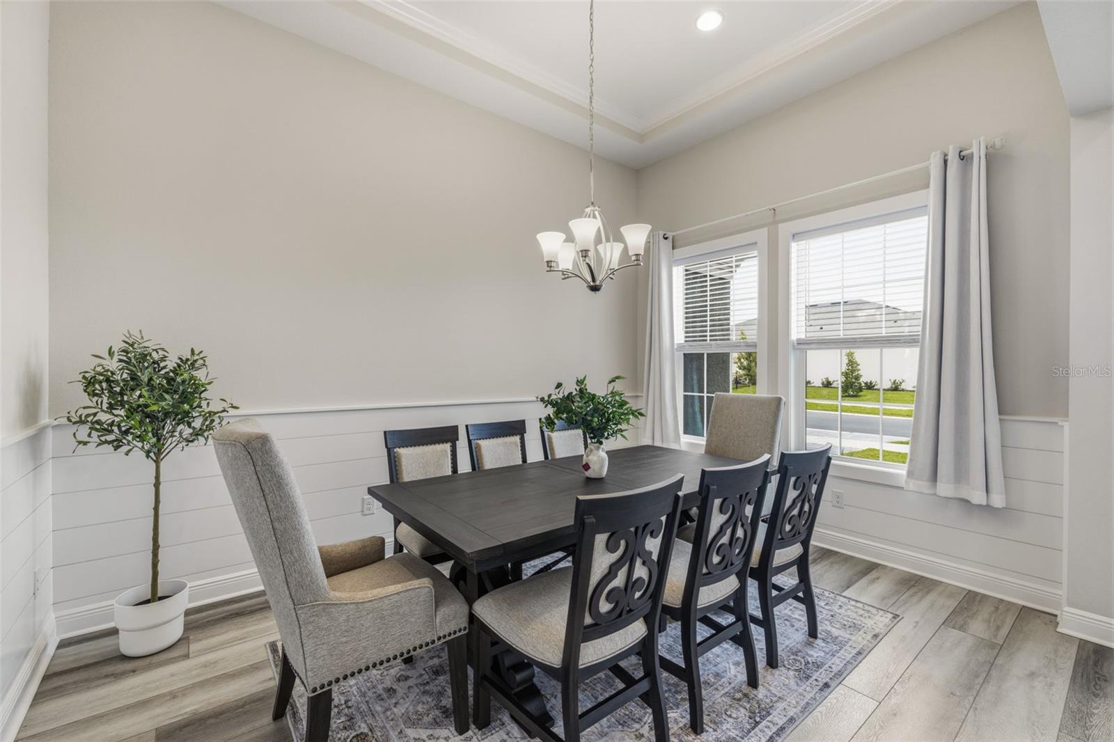 5254 WOLF CREEK DR — photo 8