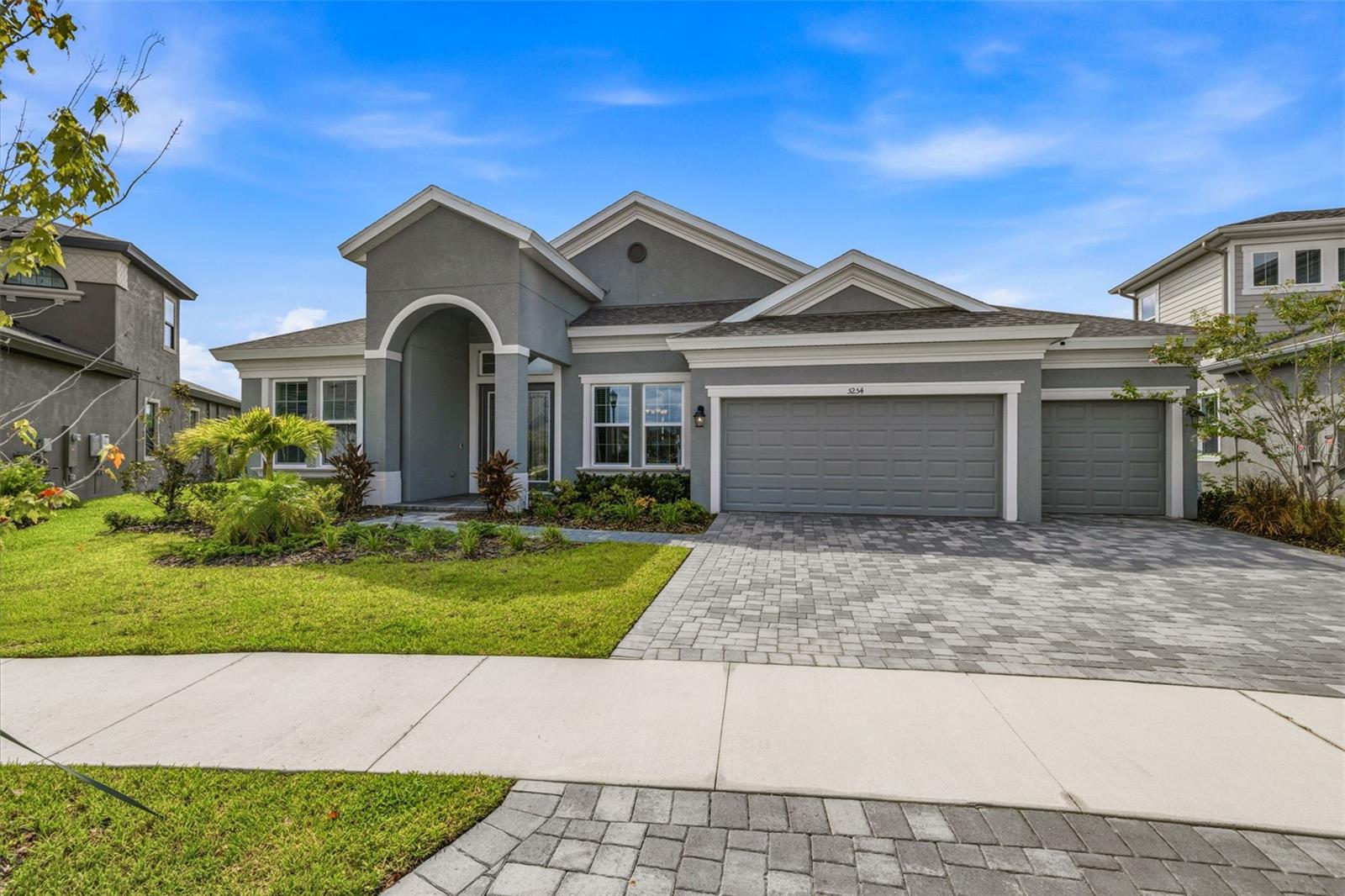5254 WOLF CREEK DR — photo 4
