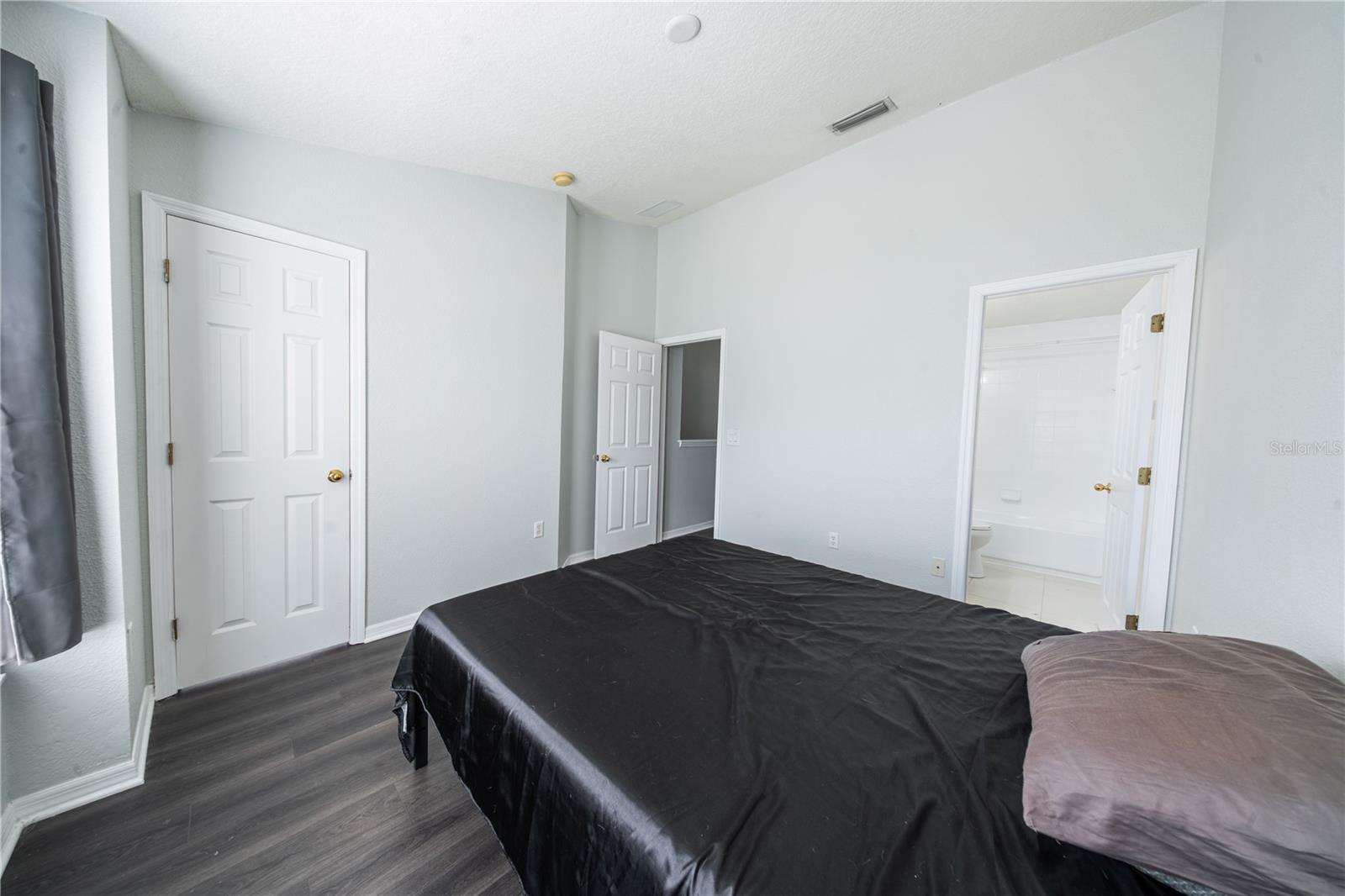 11505 DECLARATION DR — photo 14