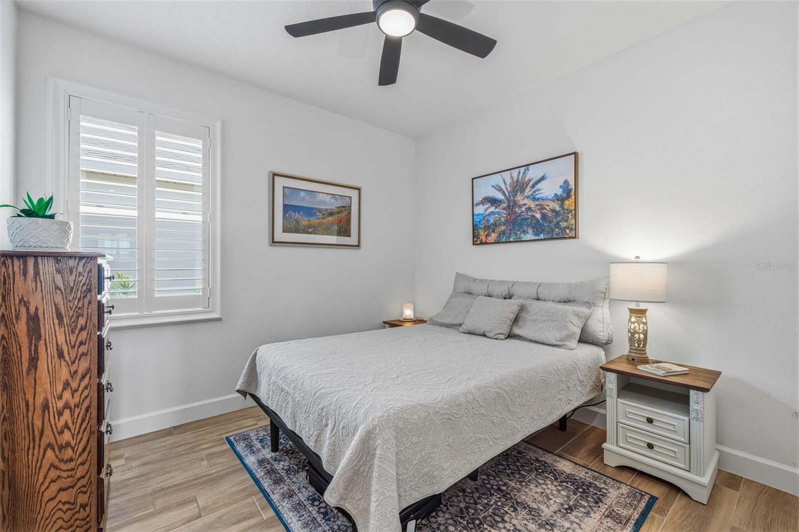 1065 SIGNET DR — photo 25