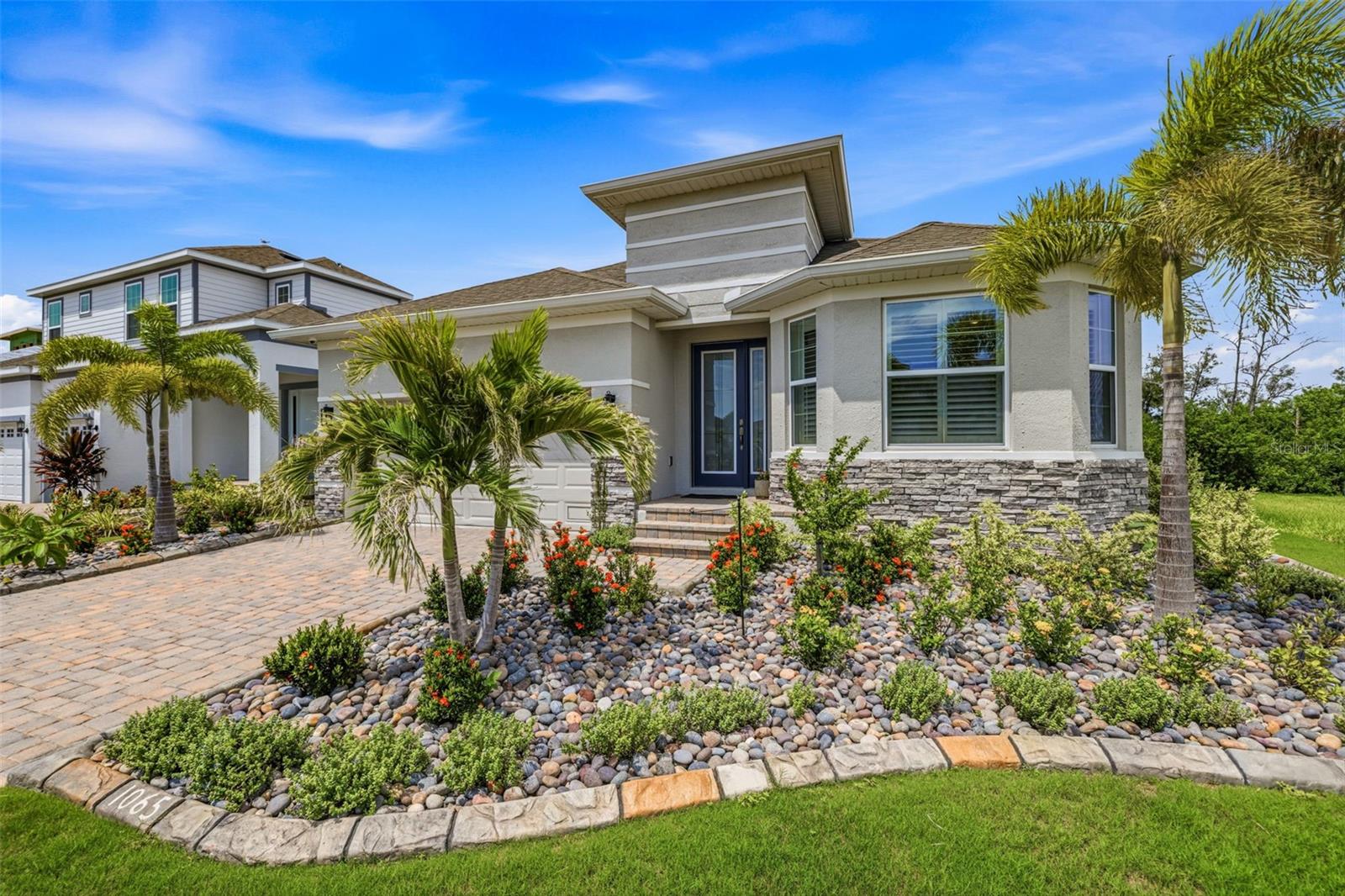 1065 SIGNET DR — photo 5