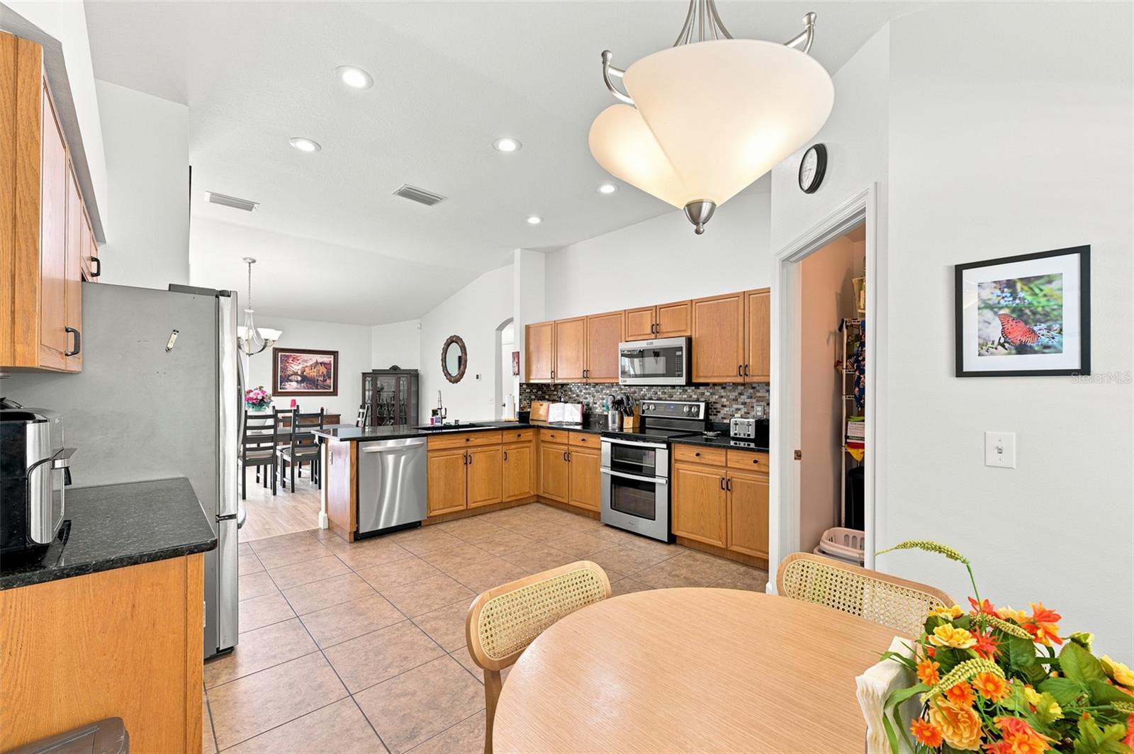 3720 TREELINE DR — photo 14