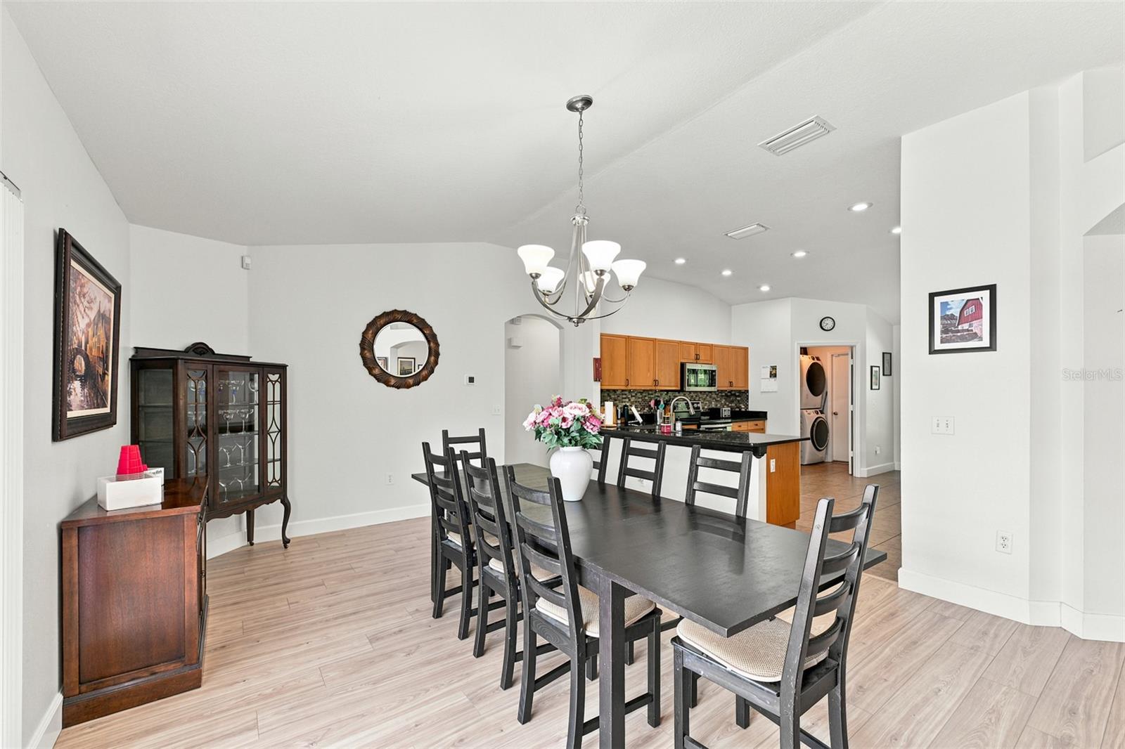 3720 TREELINE DR — photo 18