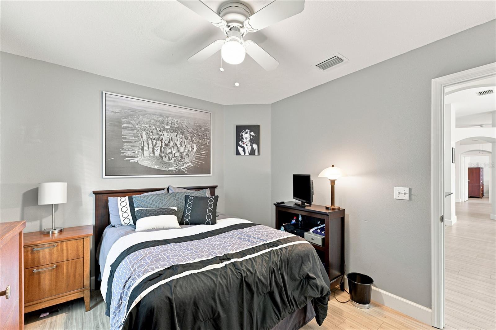 3720 TREELINE DR — photo 29