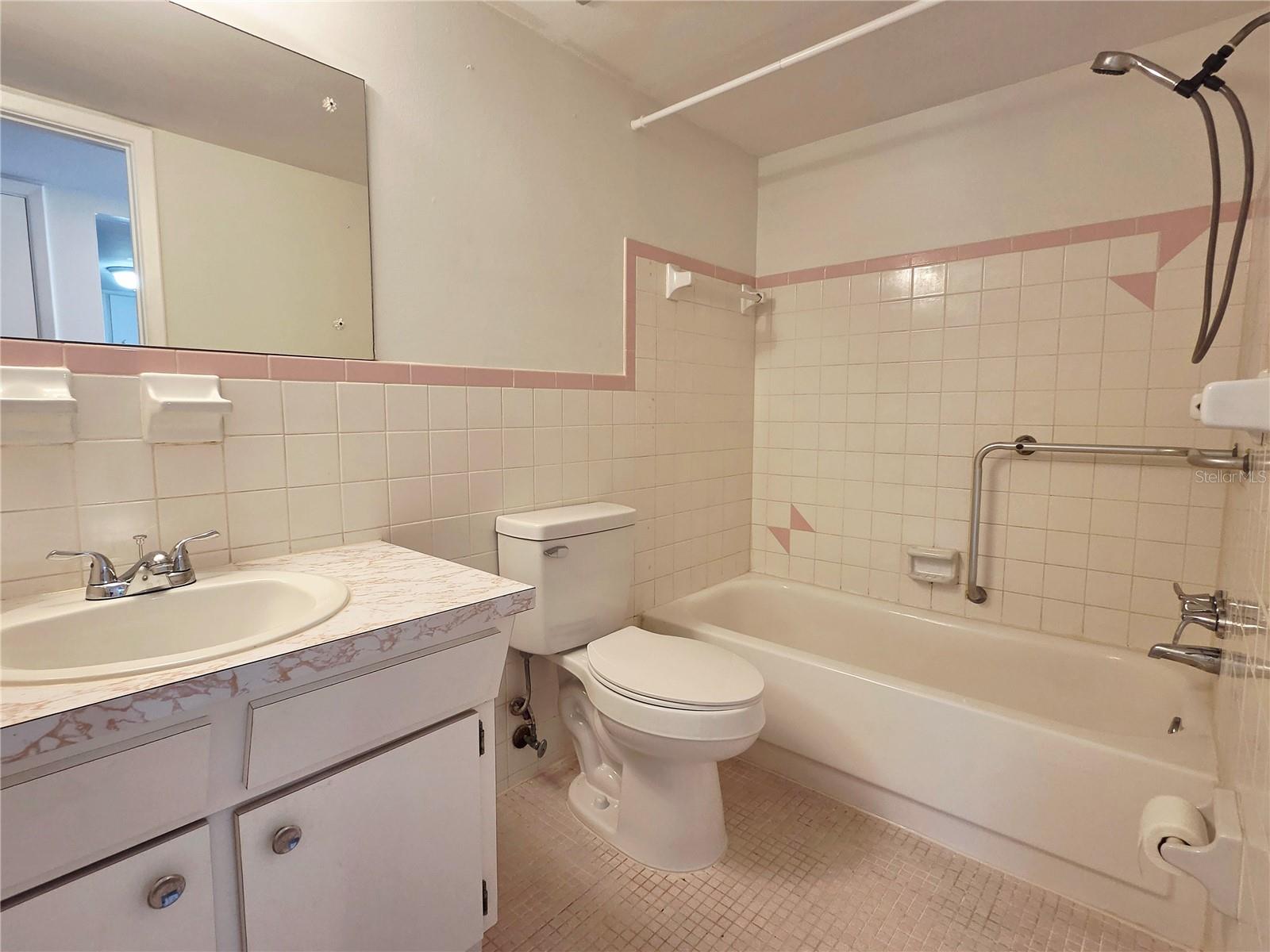 2459 COLUMBIA DR #47 — photo 10
