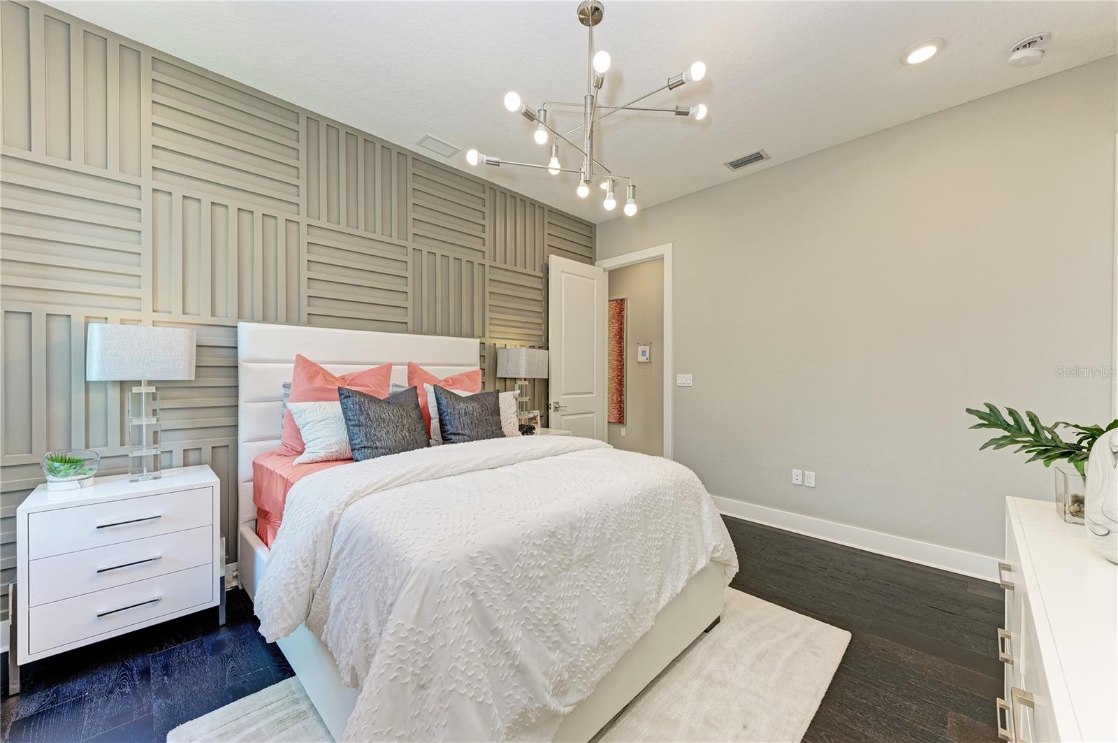 5060 SIMONS CT — photo 24