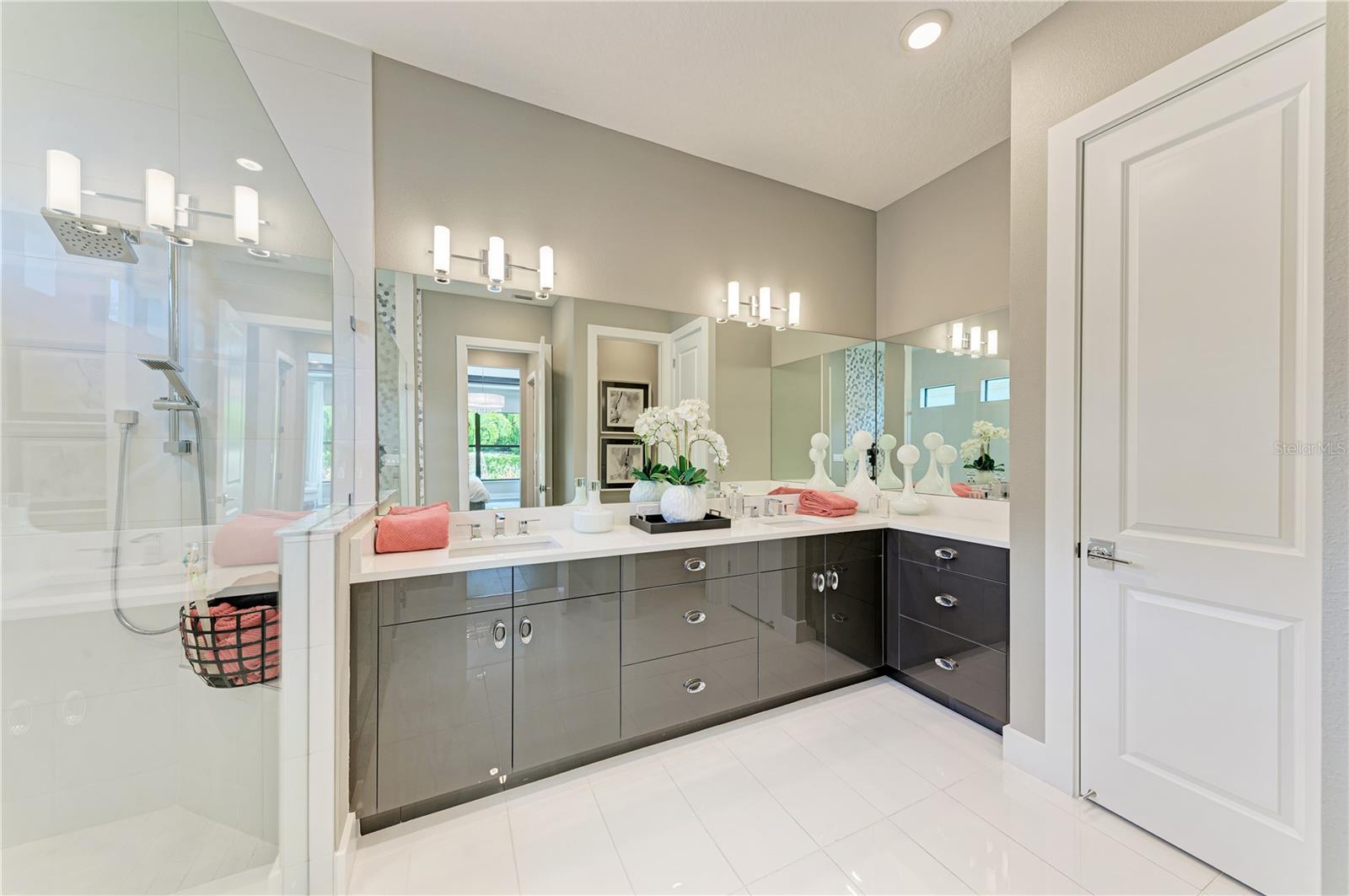 5060 SIMONS CT — photo 21