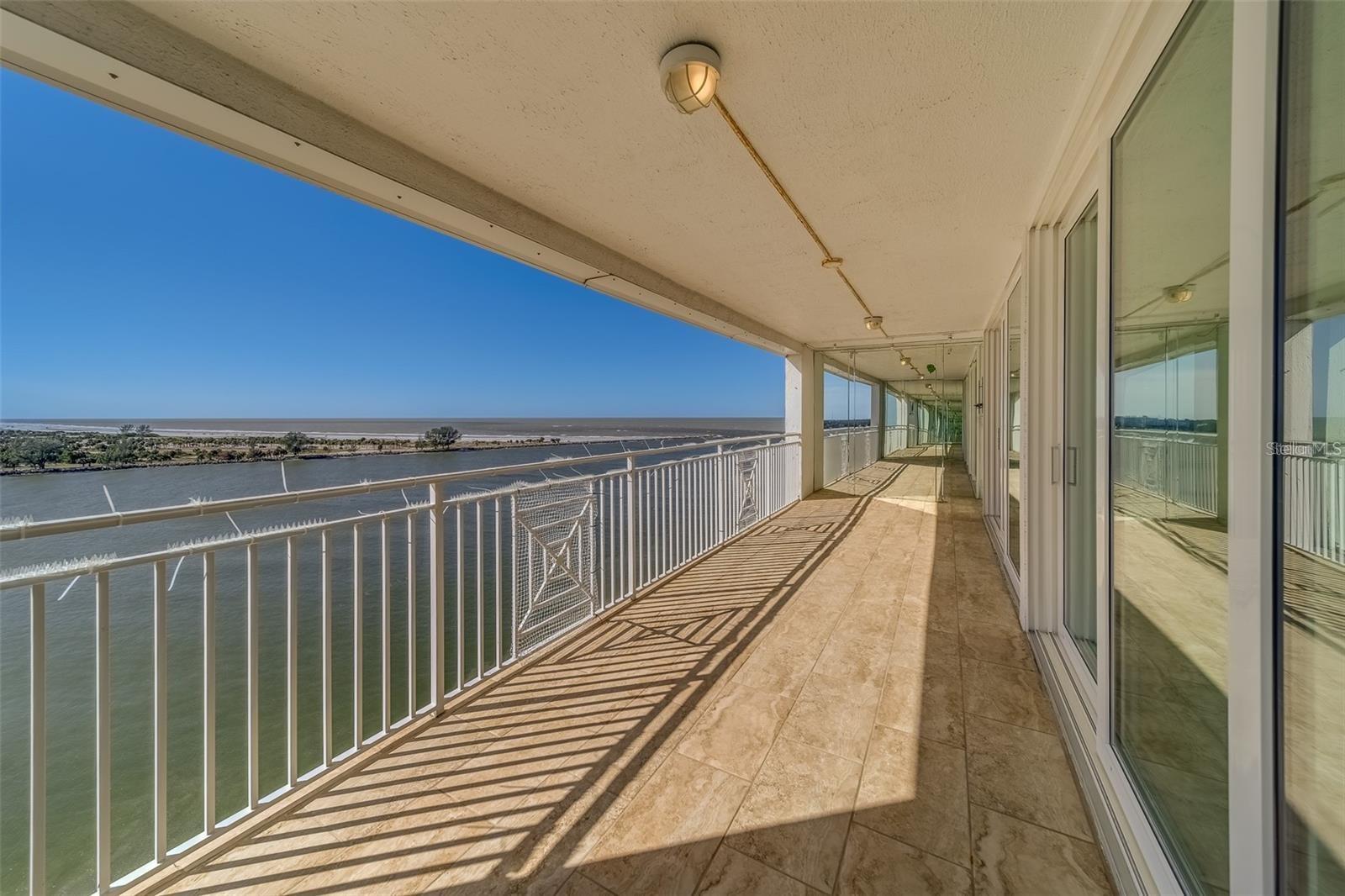 675 S GULFVIEW BLVD #PH1 — photo 3