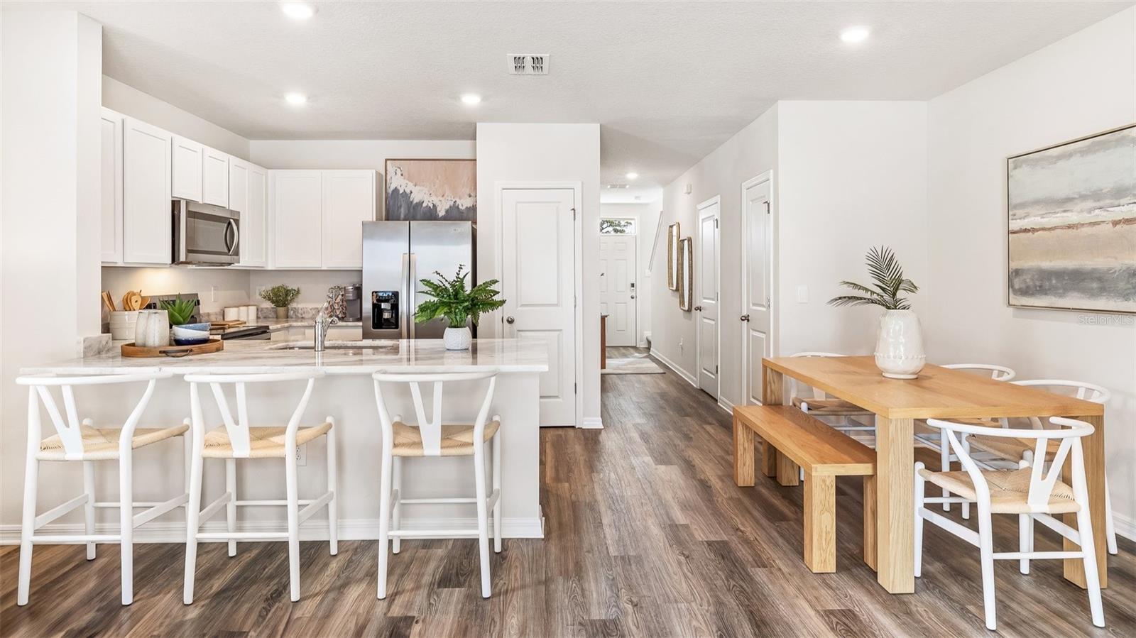 4027 RED BANKS LN — photo 8