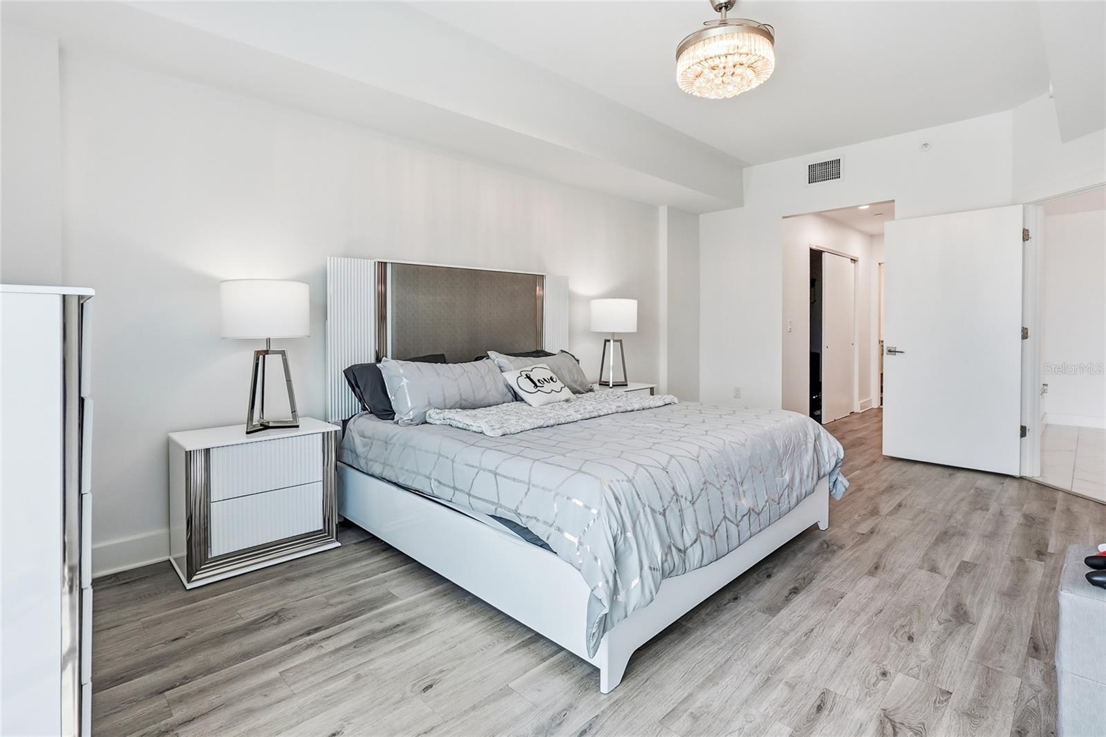 415 ISLAND WAY #204 — photo 12