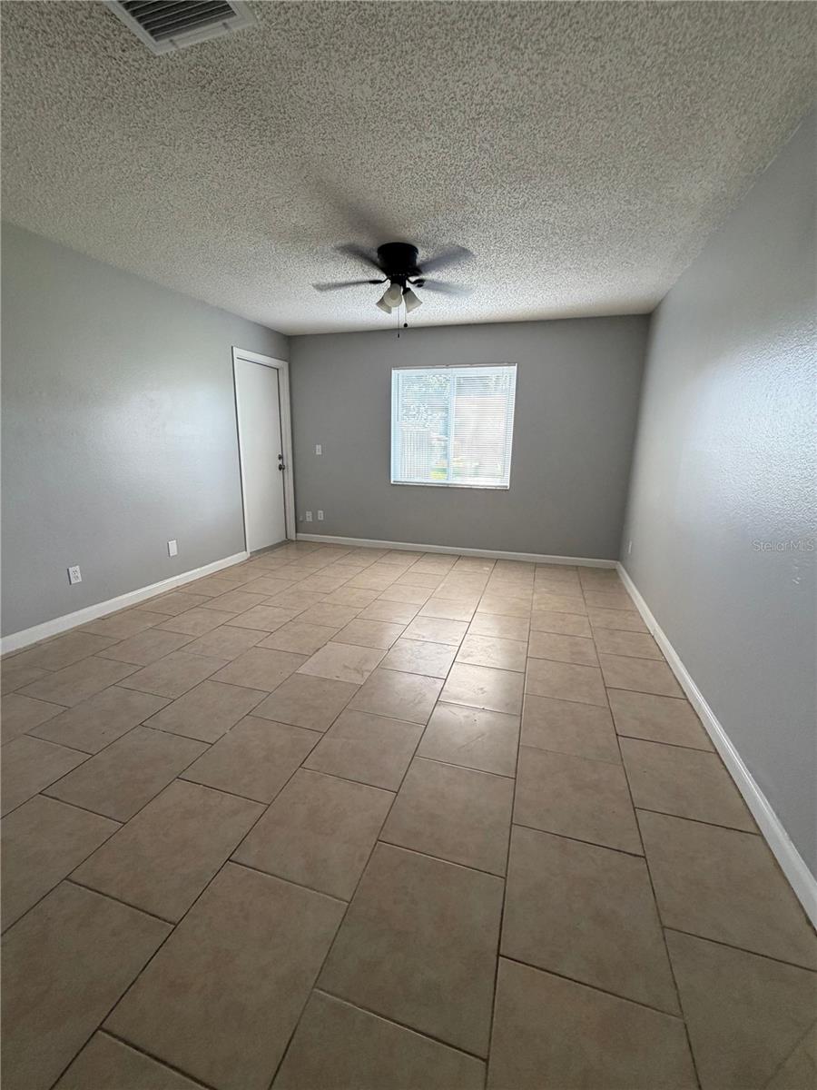 233 THORN TREE PL — photo 5