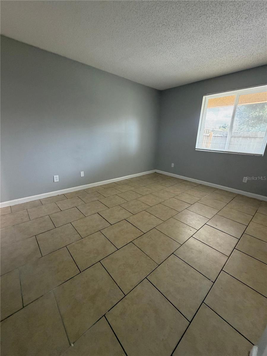233 THORN TREE PL — photo 7