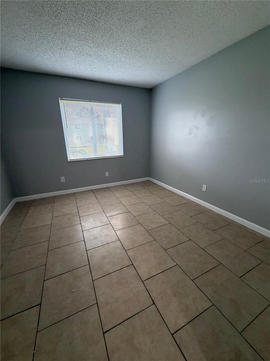 233 THORN TREE PL — photo 10