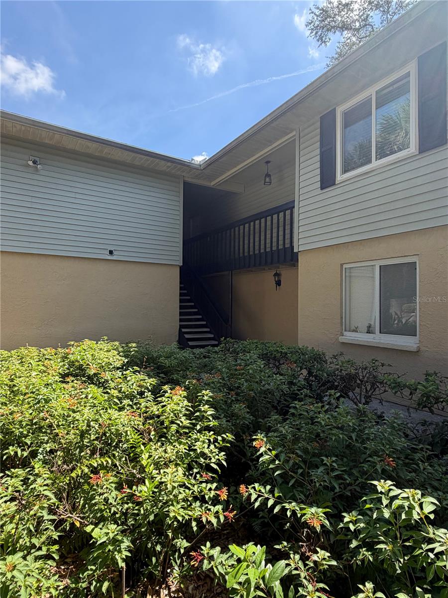 233 THORN TREE PL — photo 2