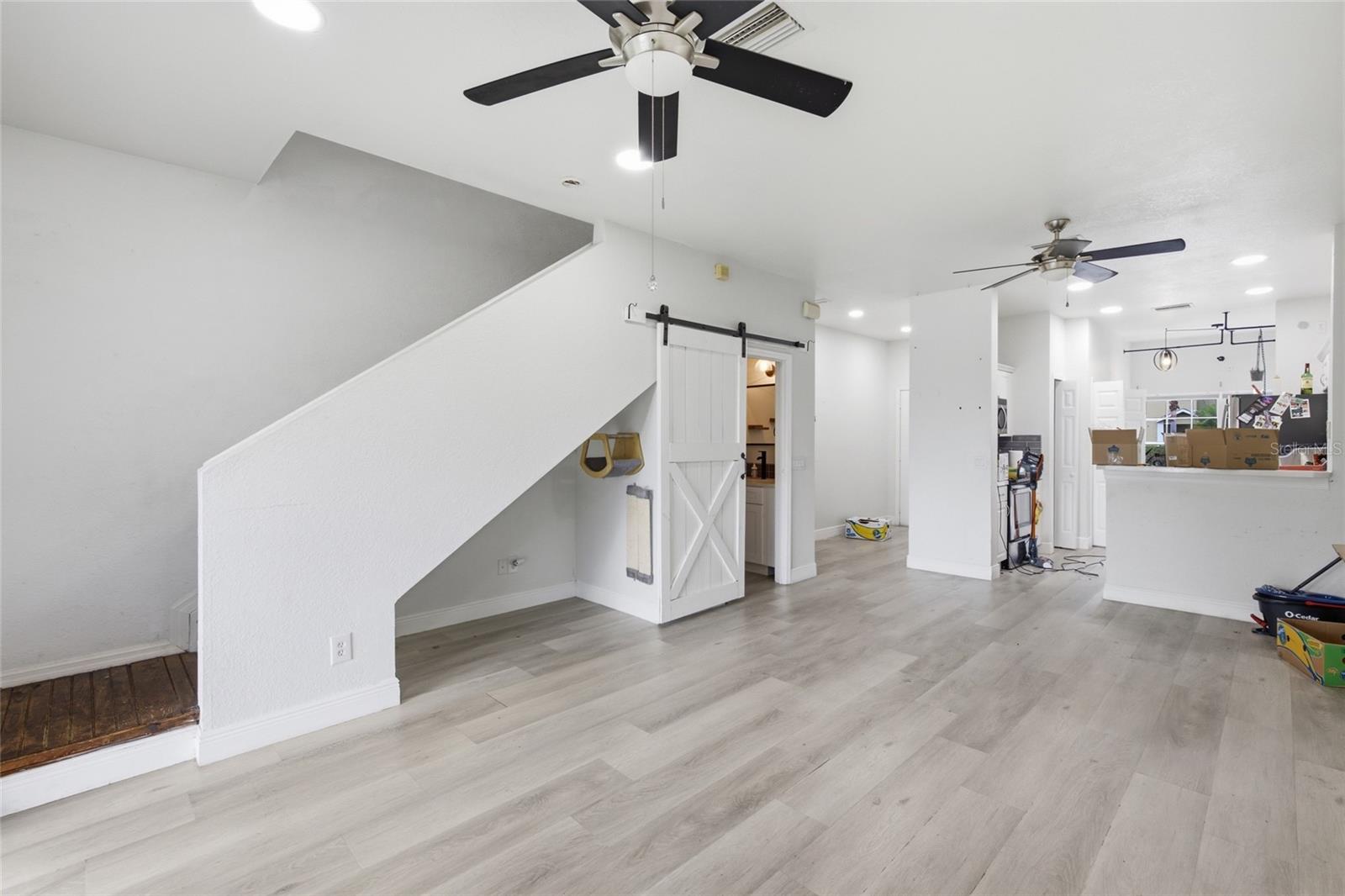 11009 WINTER CREST DR — photo 5