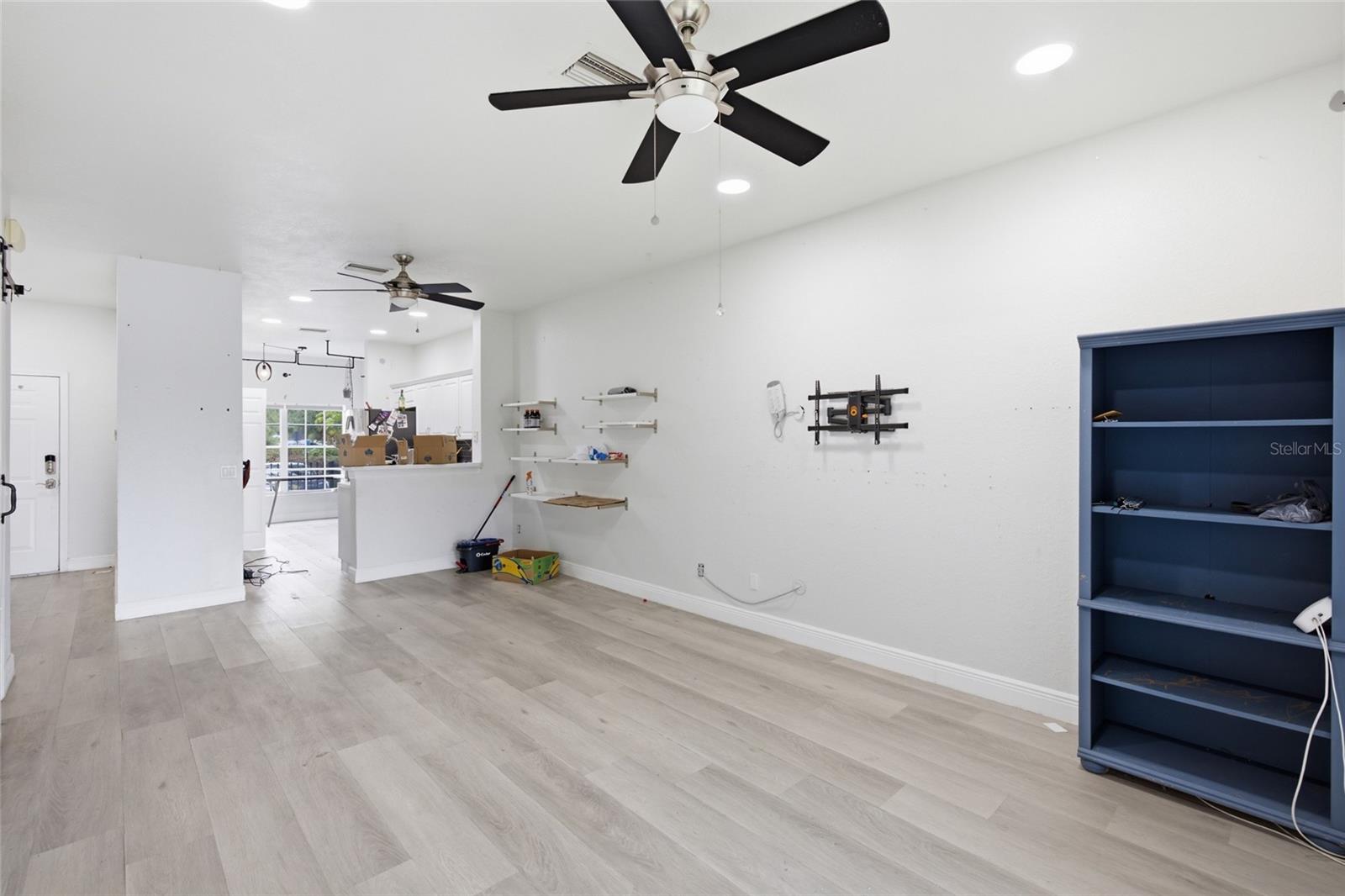 11009 WINTER CREST DR — photo 4