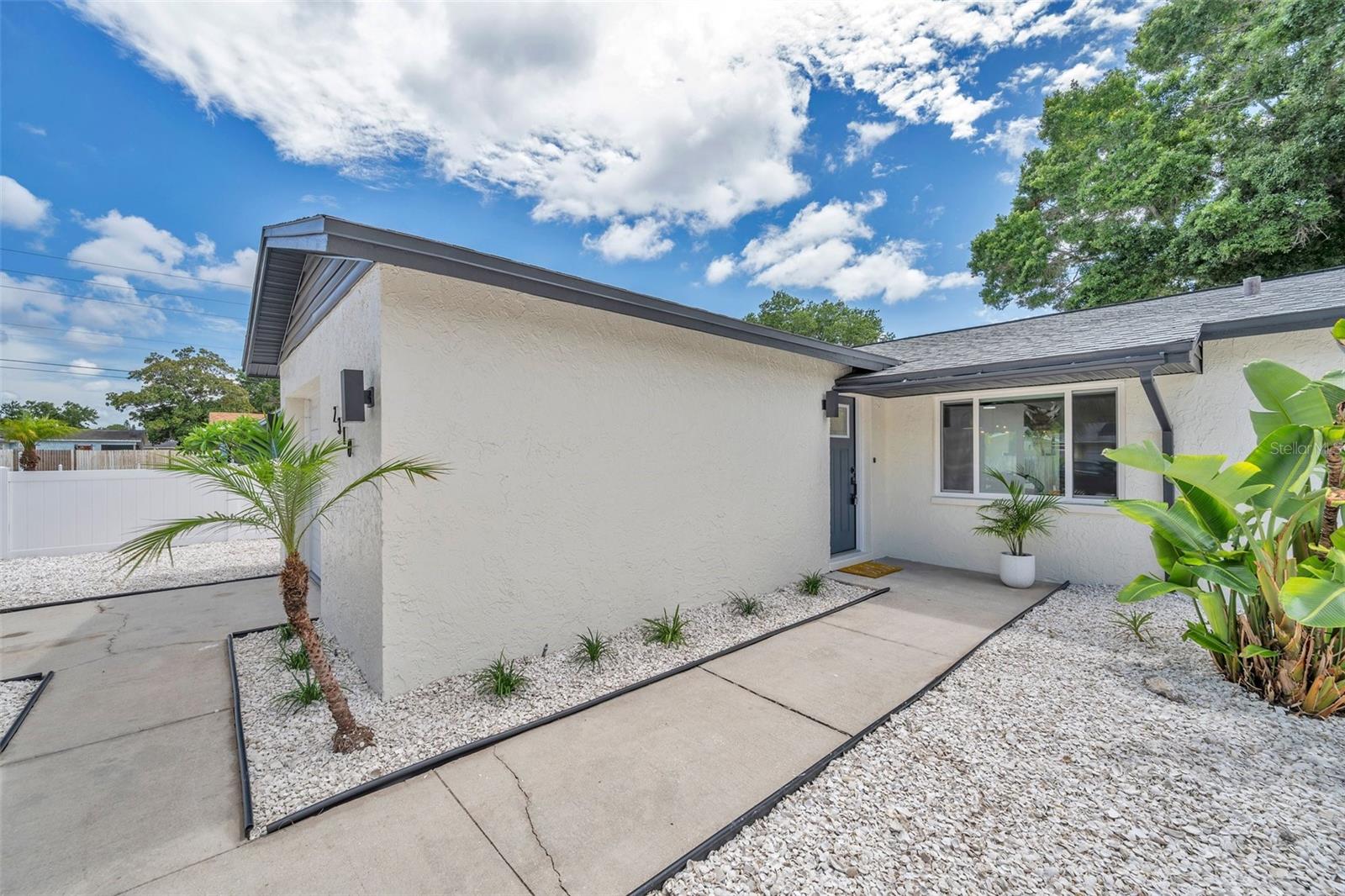 2310 MARY SUE ST — photo 3